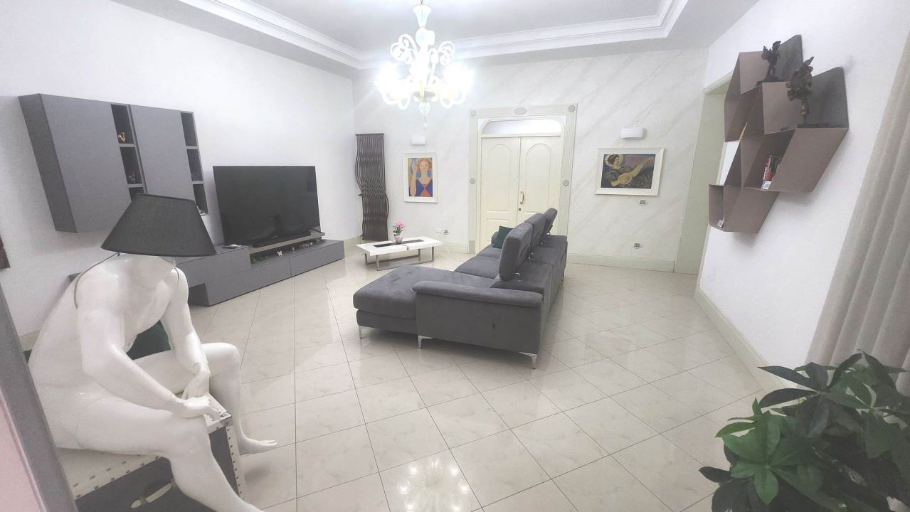 Quadrilocale in vendita a Afragola