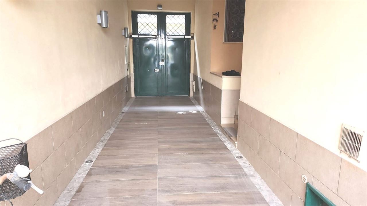 Stabile/Palazzo in vendita a Casoria