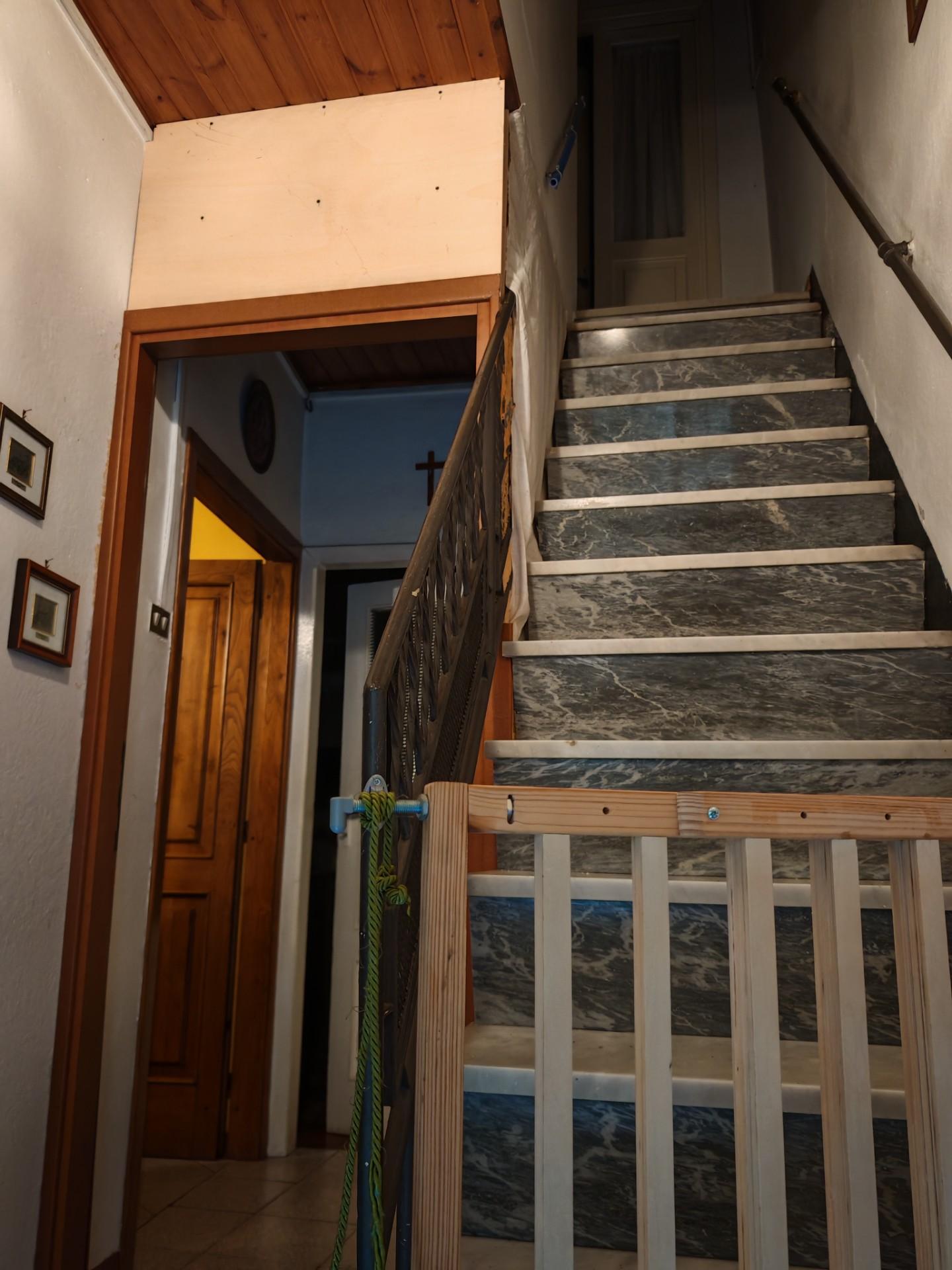Casa indipendente con giardino, Fosdinovo tendola