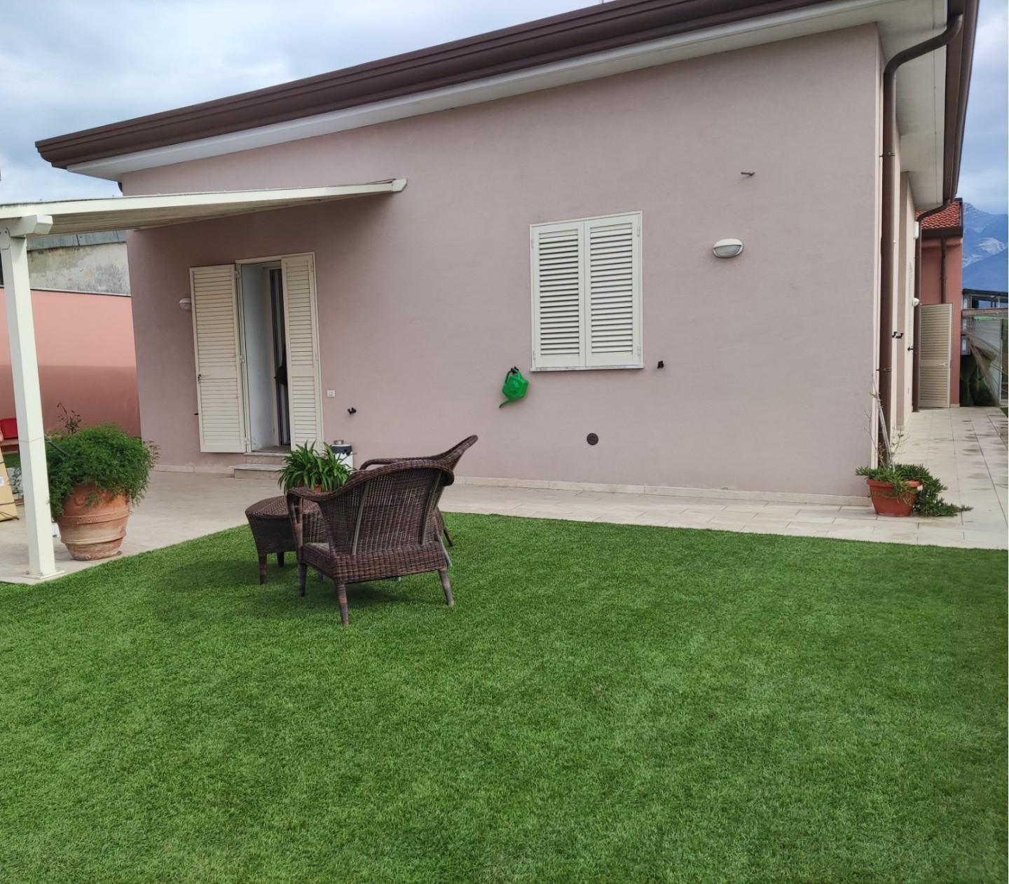 Villa in vendita, Carrara marina di