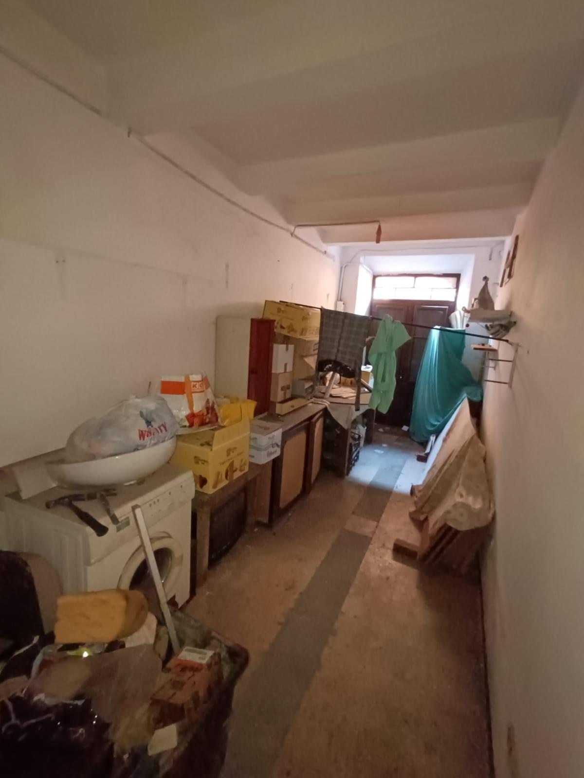 Locale commerciale in vendita, Carrara avenza