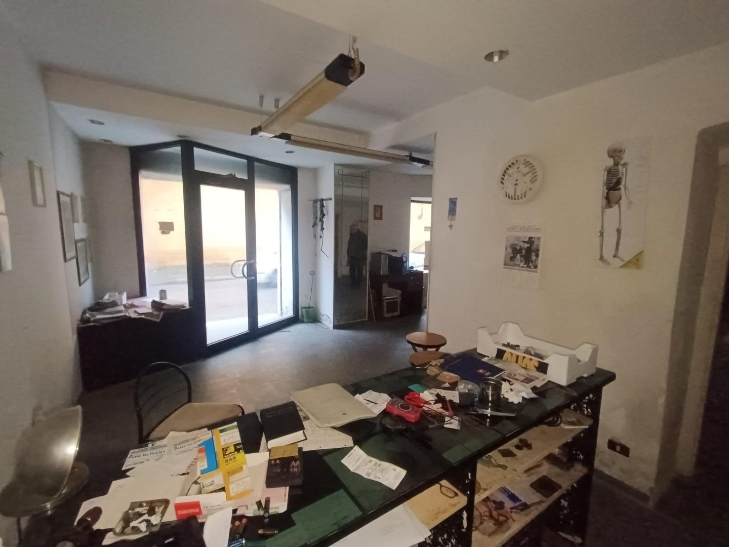 Bilocale da ristrutturare, Carrara avenza