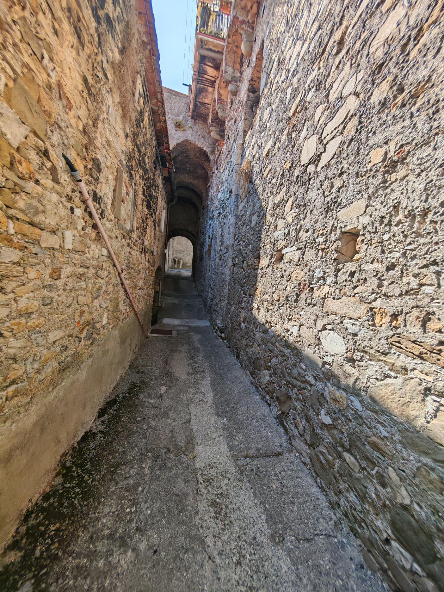 Casa indipendente da ristrutturare, Fosdinovo marciaso