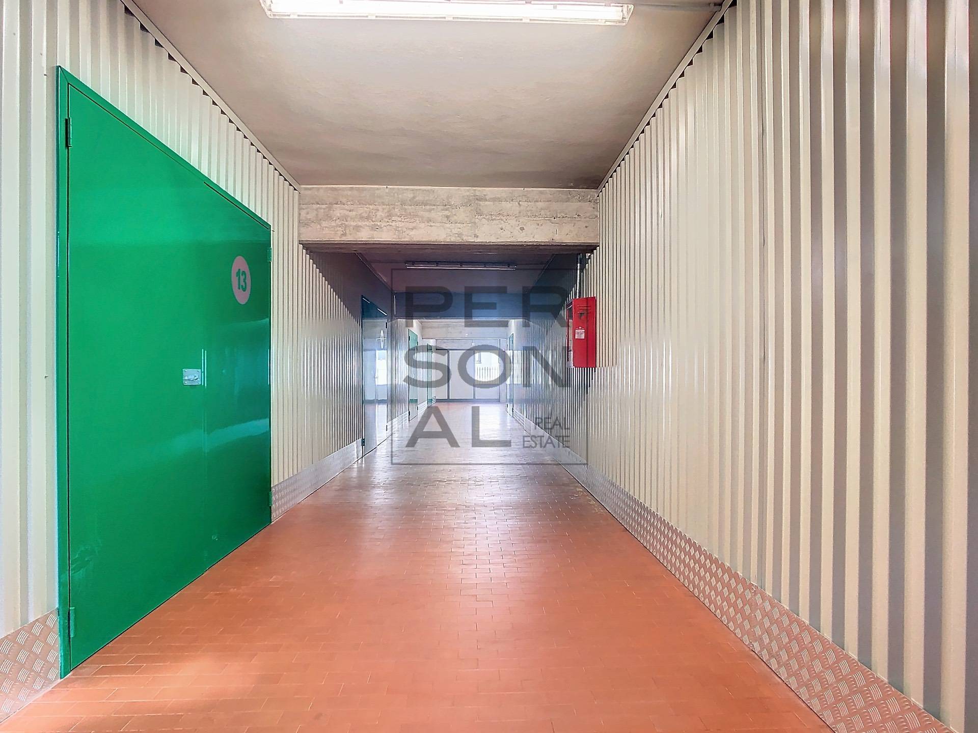 Deposito in affitto a Trento, Laste