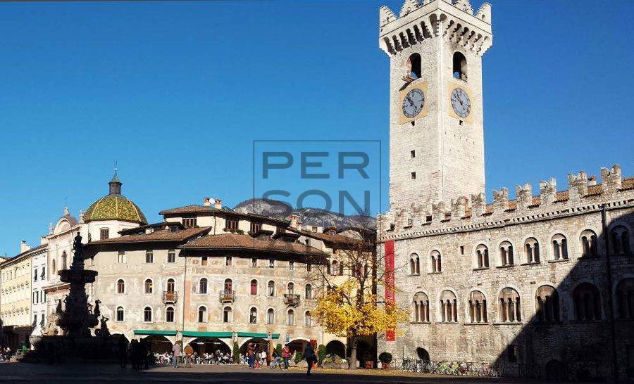 Negozio in affitto a Trento, Centro storico