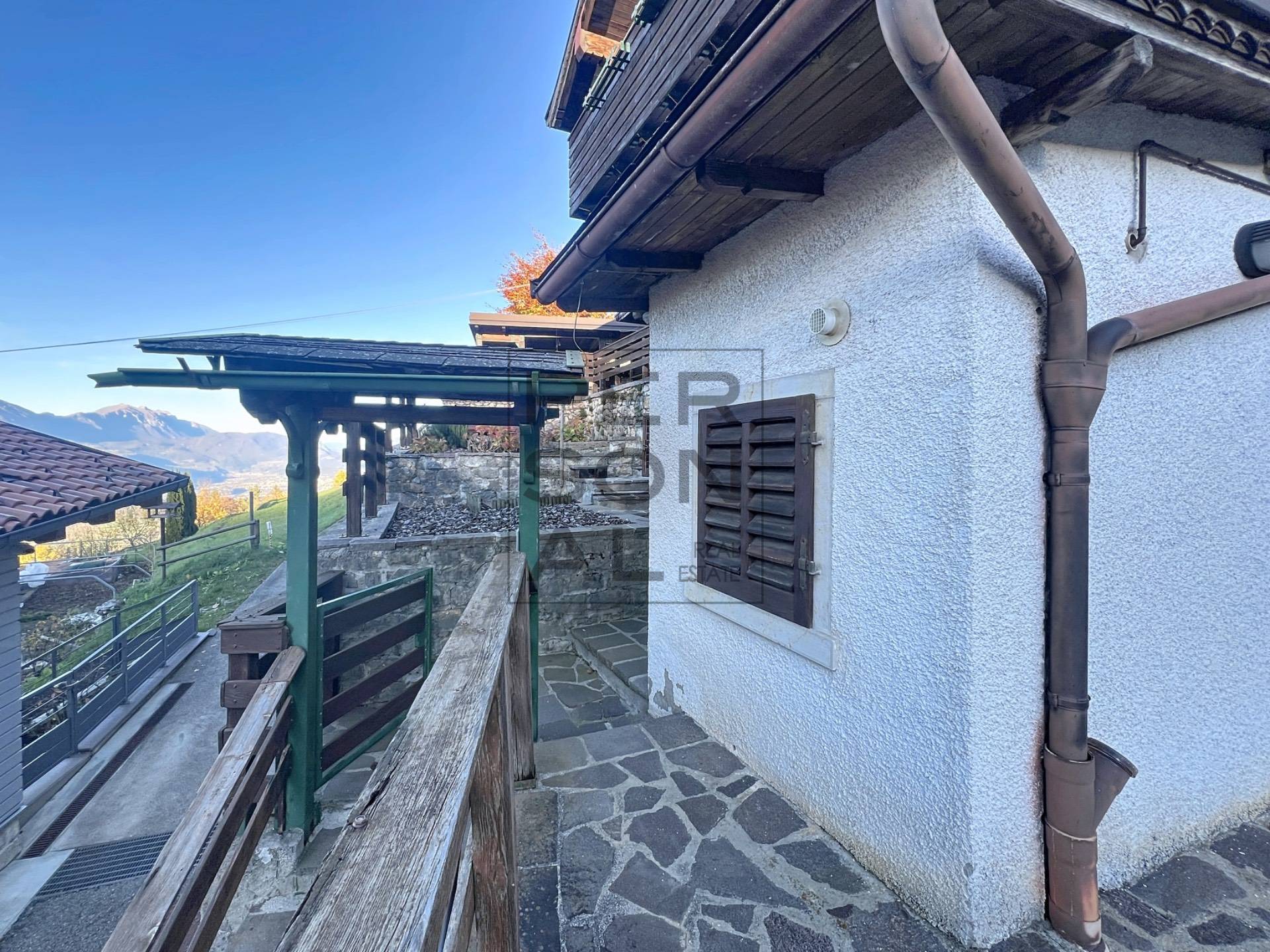 Casa Singola in vendita a Brentonico, Saccone