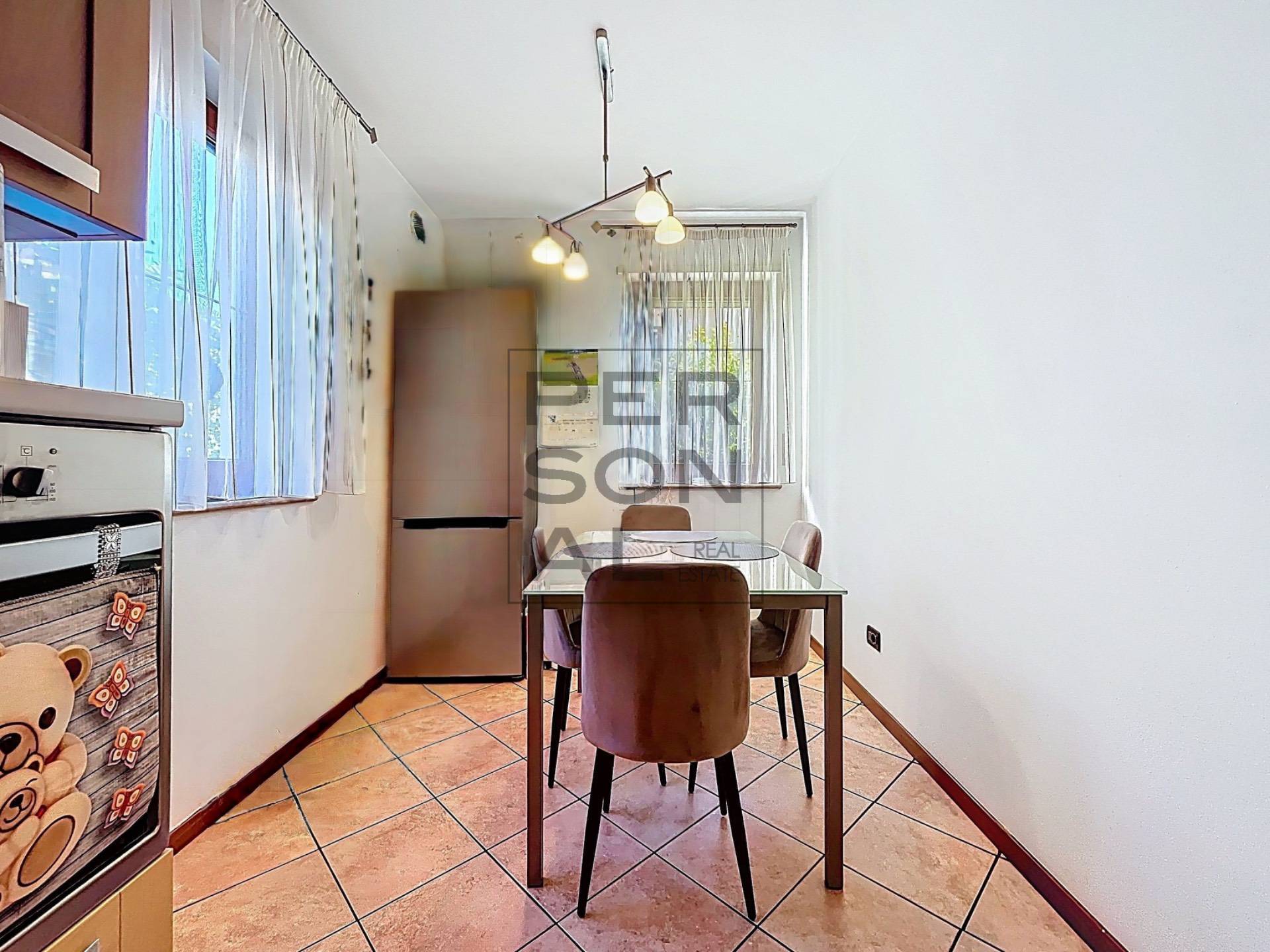 Appartamento in vendita a Rover della Luna