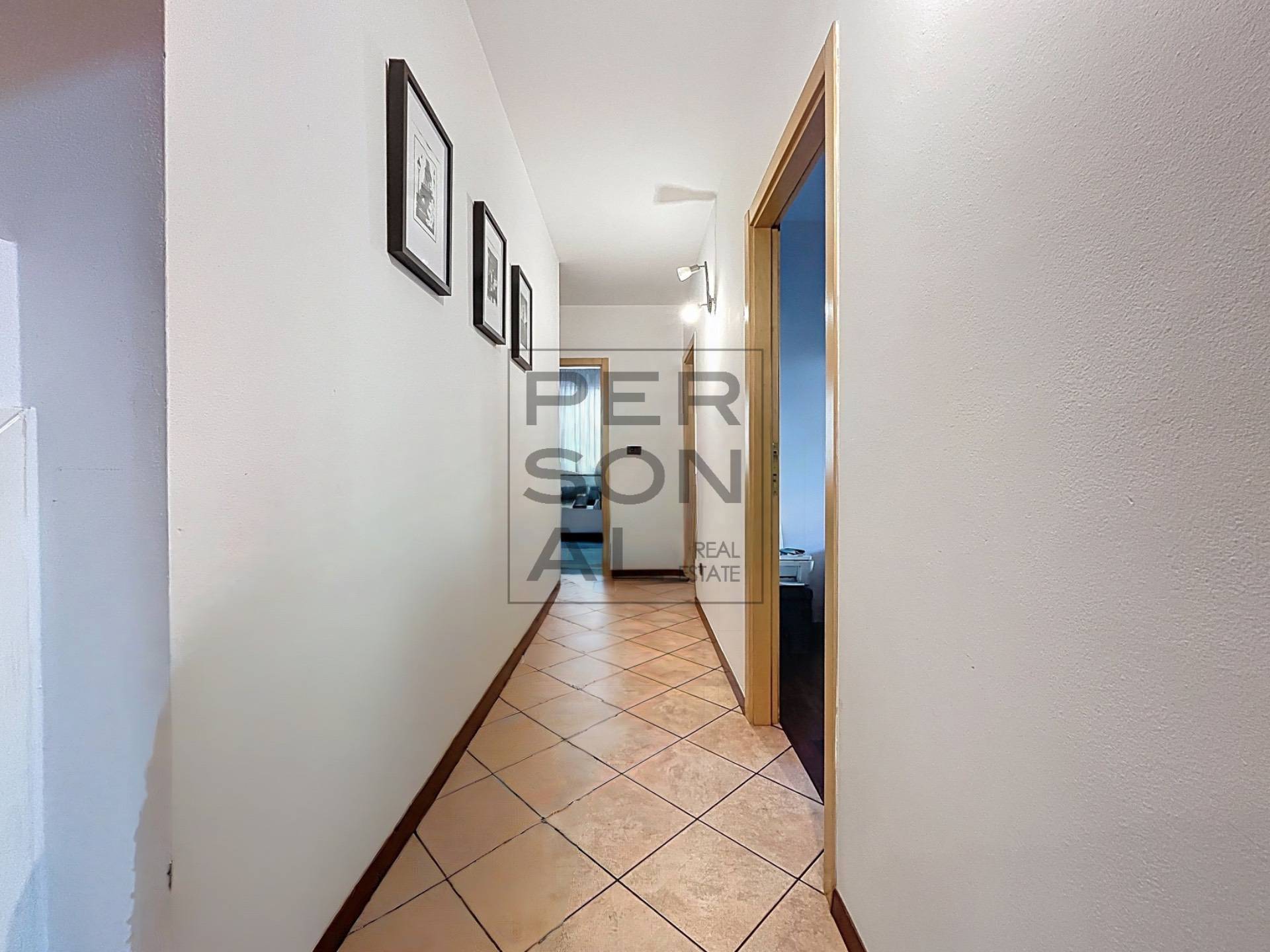 Appartamento in vendita a Rover della Luna