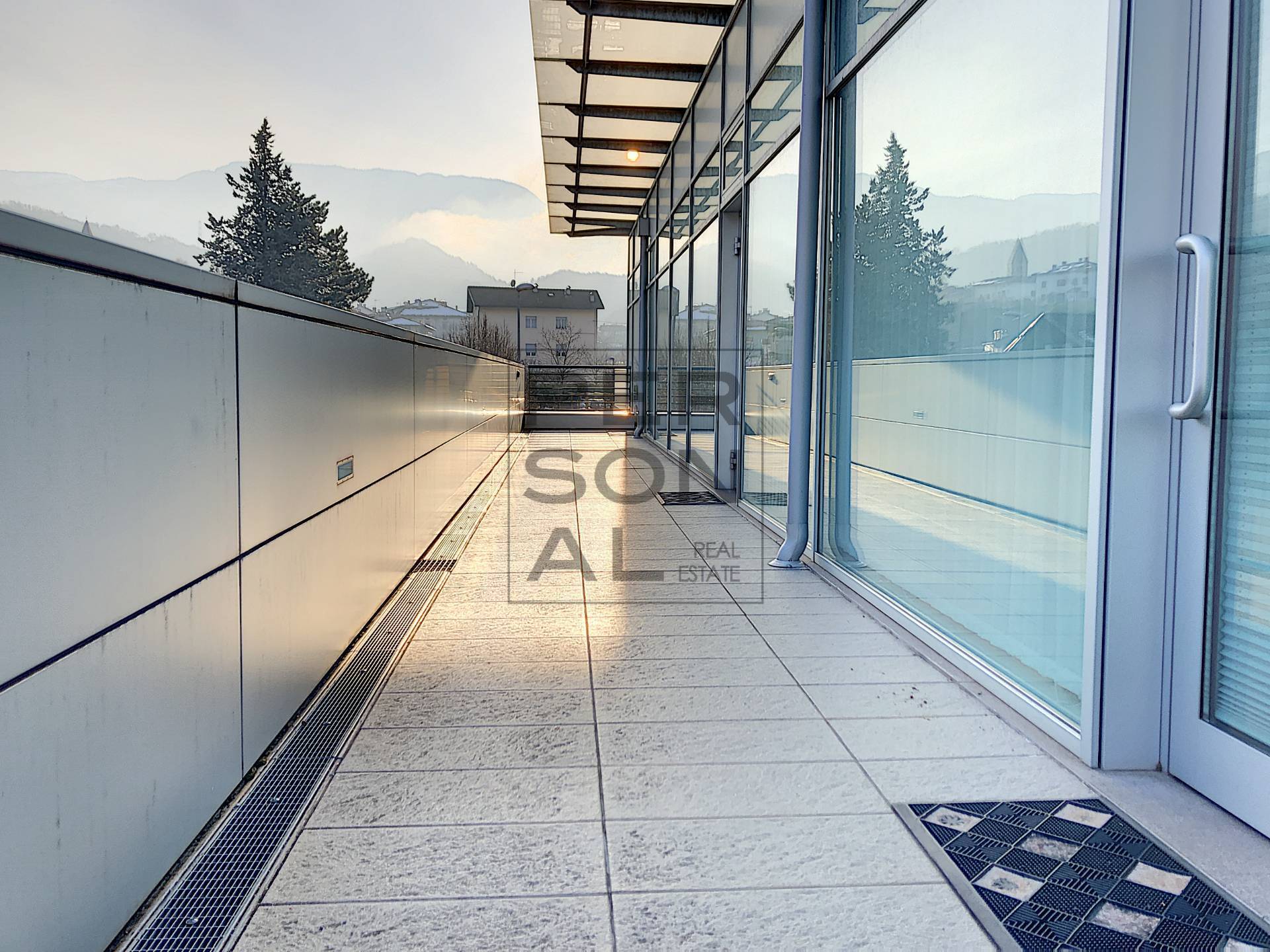 Ufficio in vendita a Trento, Cadine