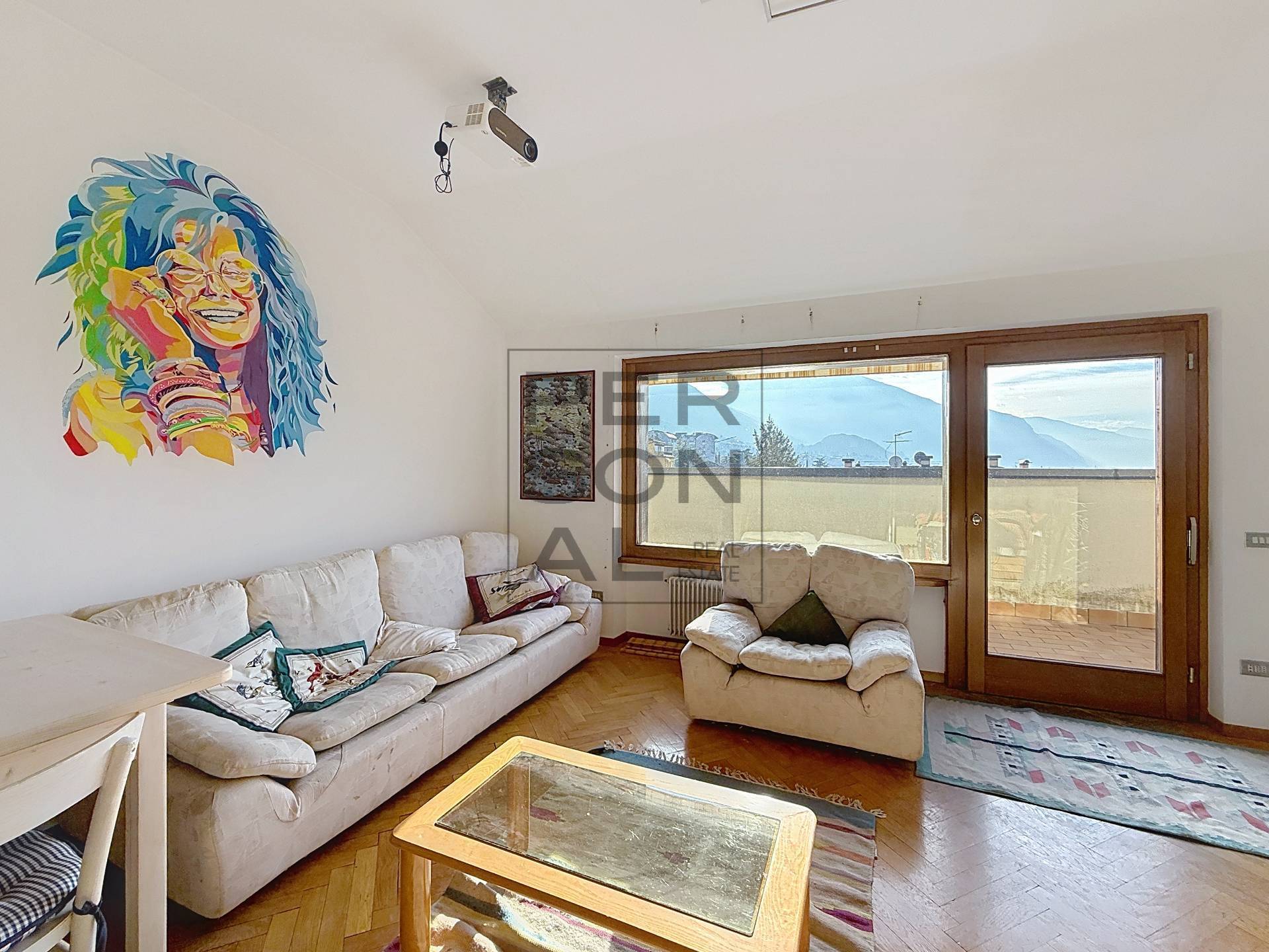 Appartamento in vendita a Trento, Tribunale