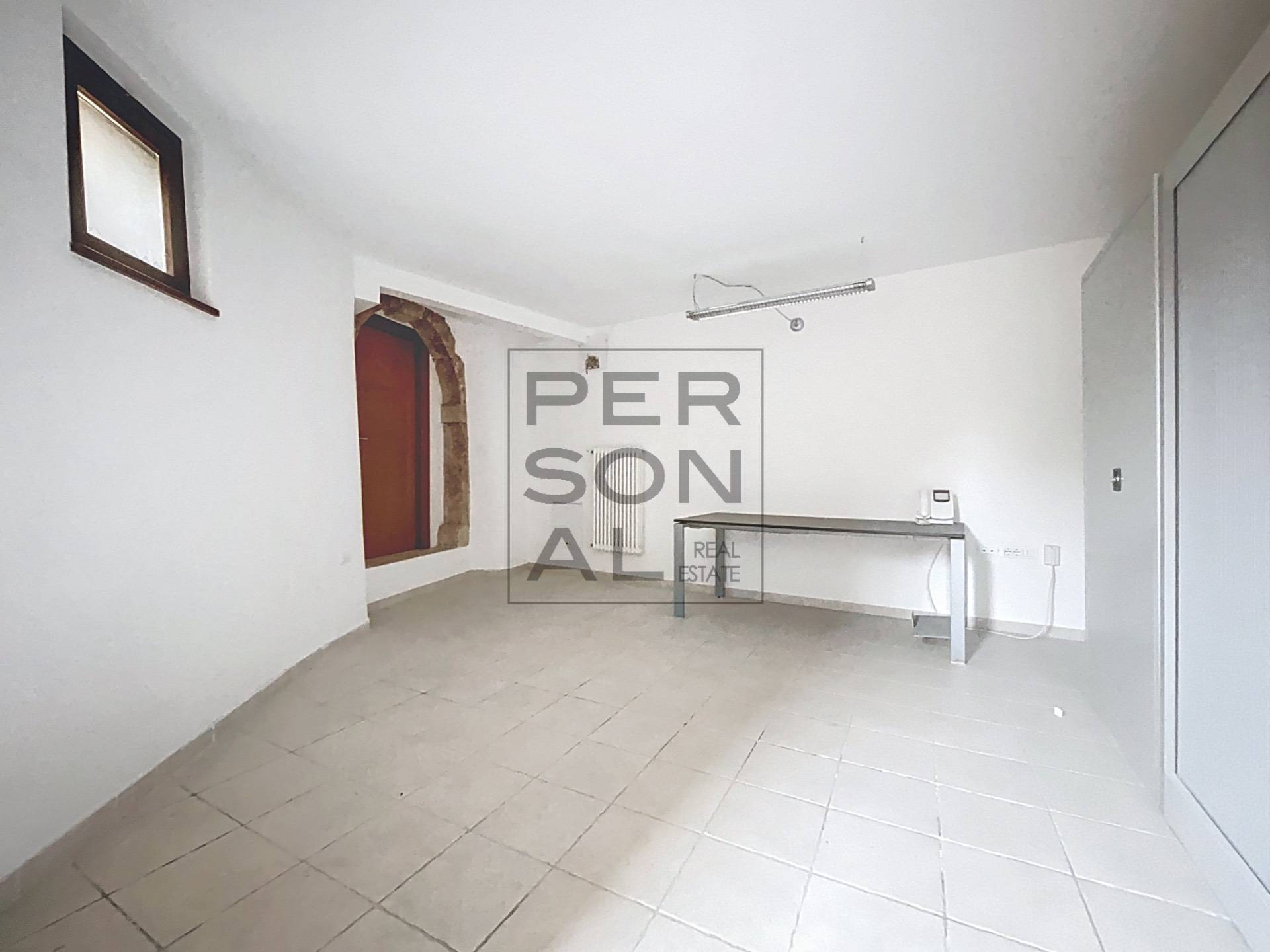 Ufficio in vendita a Pergine Valsugana, Pergine