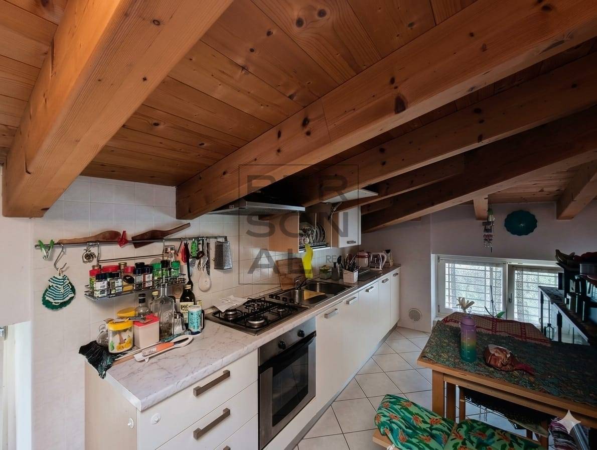 Appartamento in vendita a Trento, Ravina