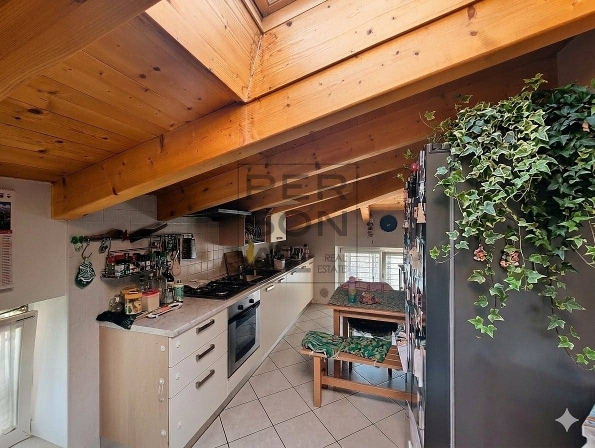Appartamento in vendita a Trento, Ravina