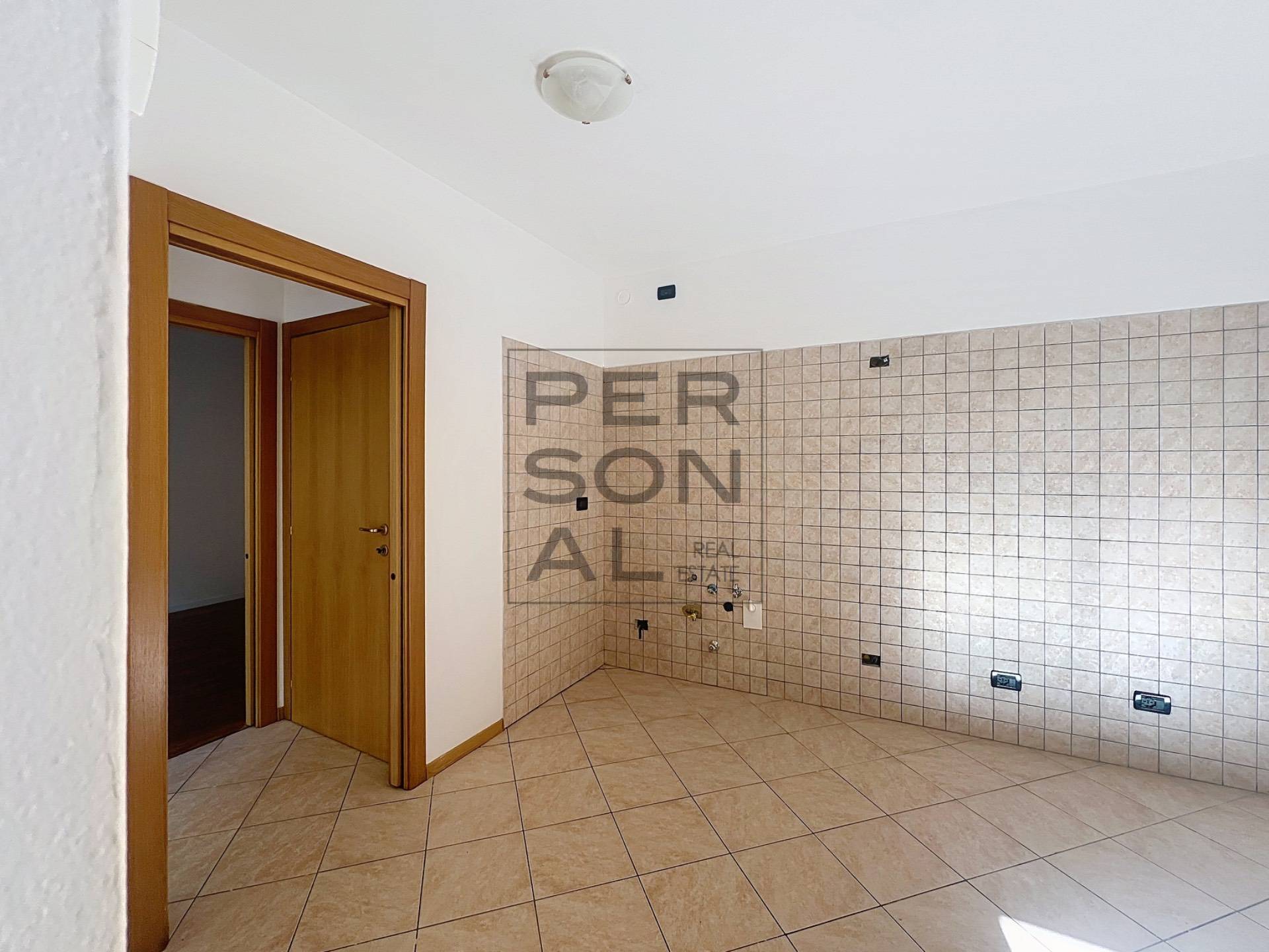 Appartamento in vendita a Rovereto, Lizzana