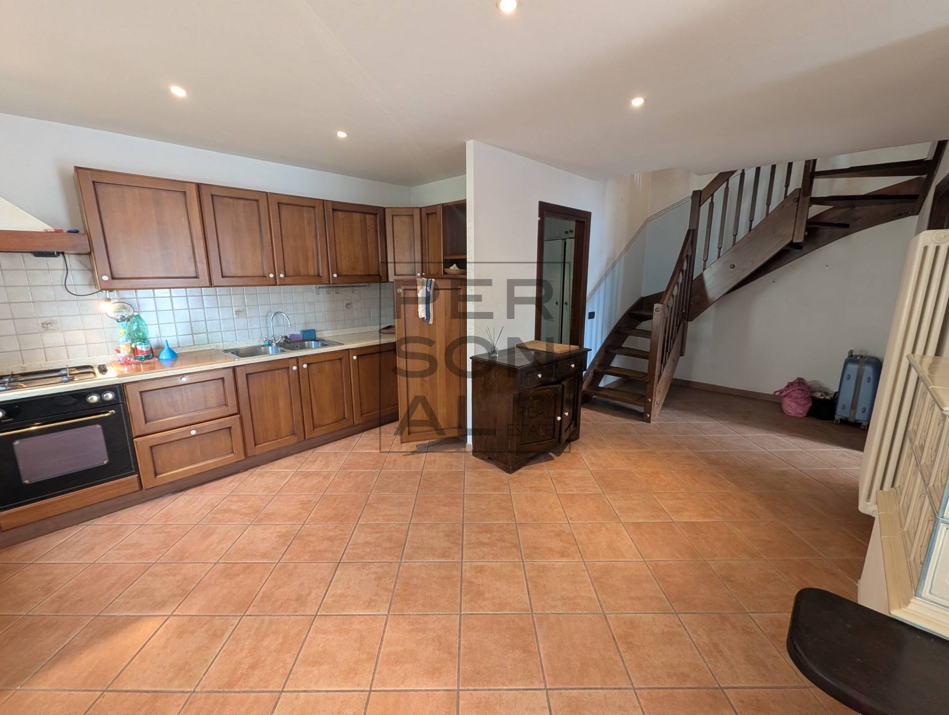 Appartamento in vendita a Terragnolo