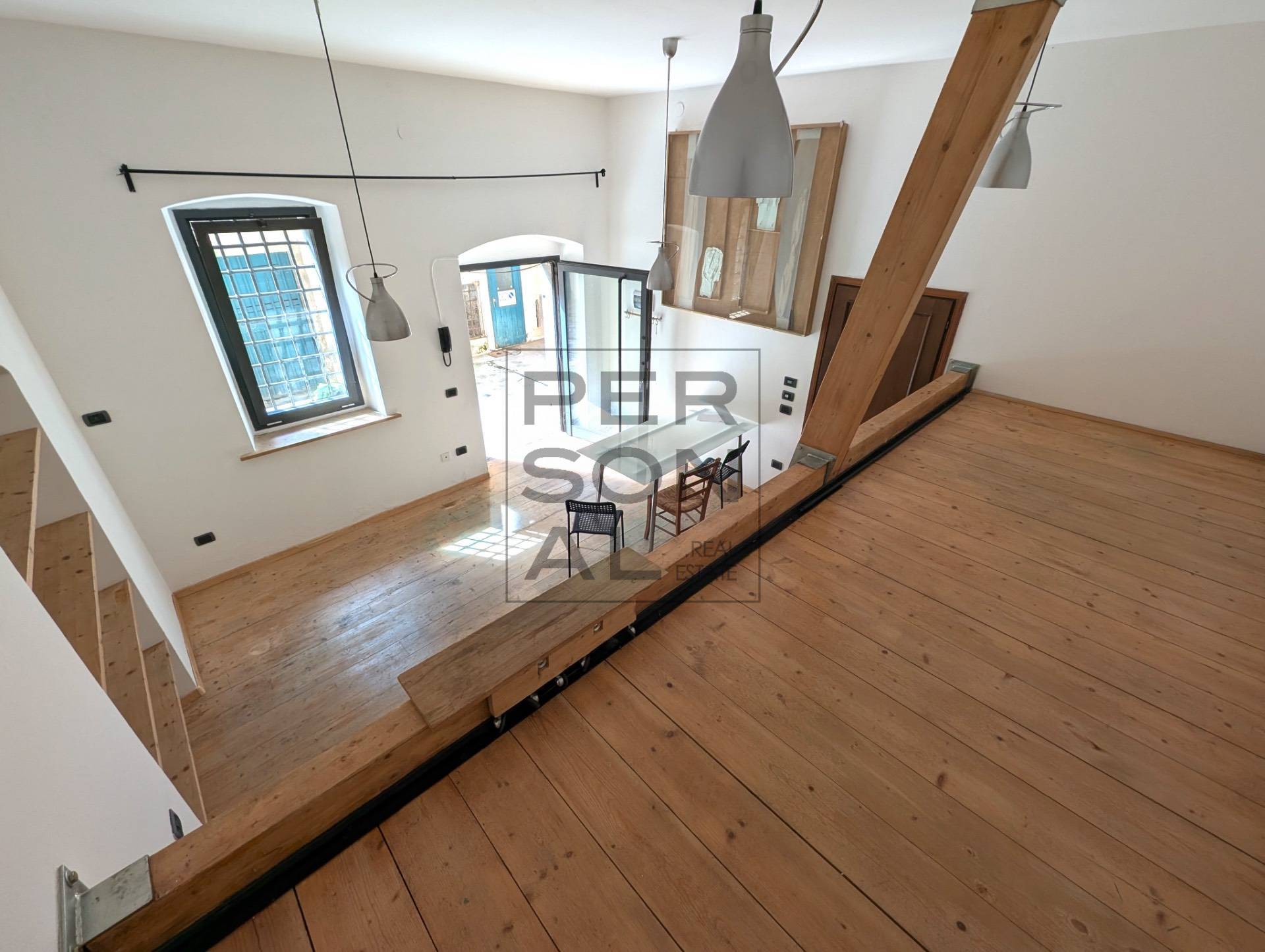 Ufficio in affitto a Rovereto