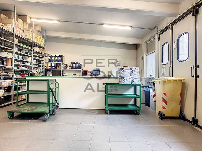 Capannone in vendita a Trento, Piedicastello