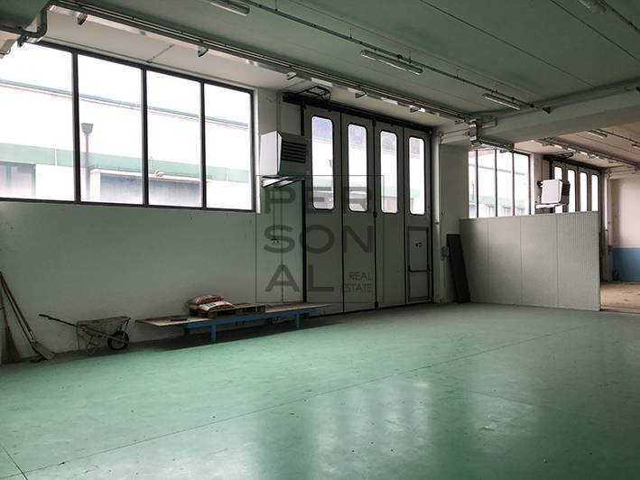 Capannone in vendita a Altopiano della Vigolana, Vattaro