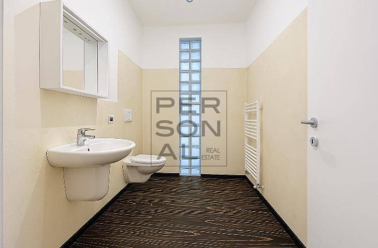 Ufficio in affitto a Ospedaletto