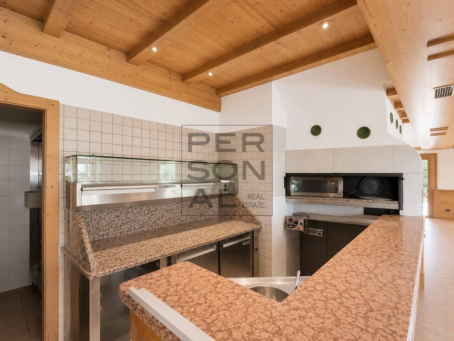 Ristorante in affitto a Folgaria, Serrada