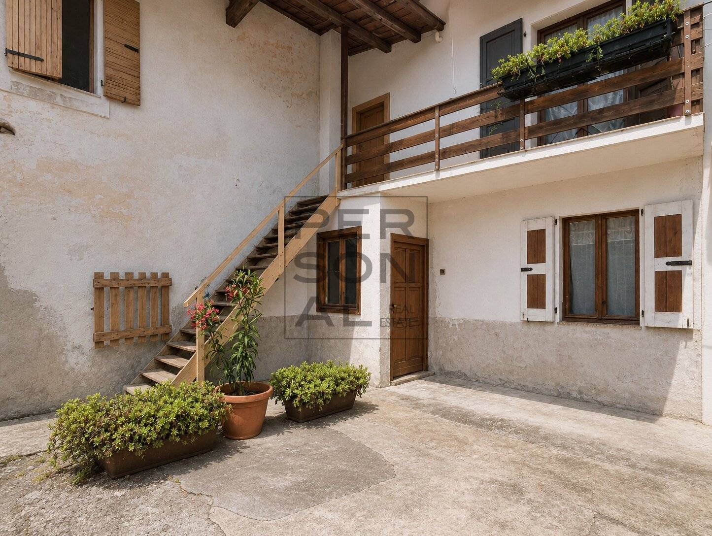 Porzione Casa in vendita a Rovereto, Lizzana