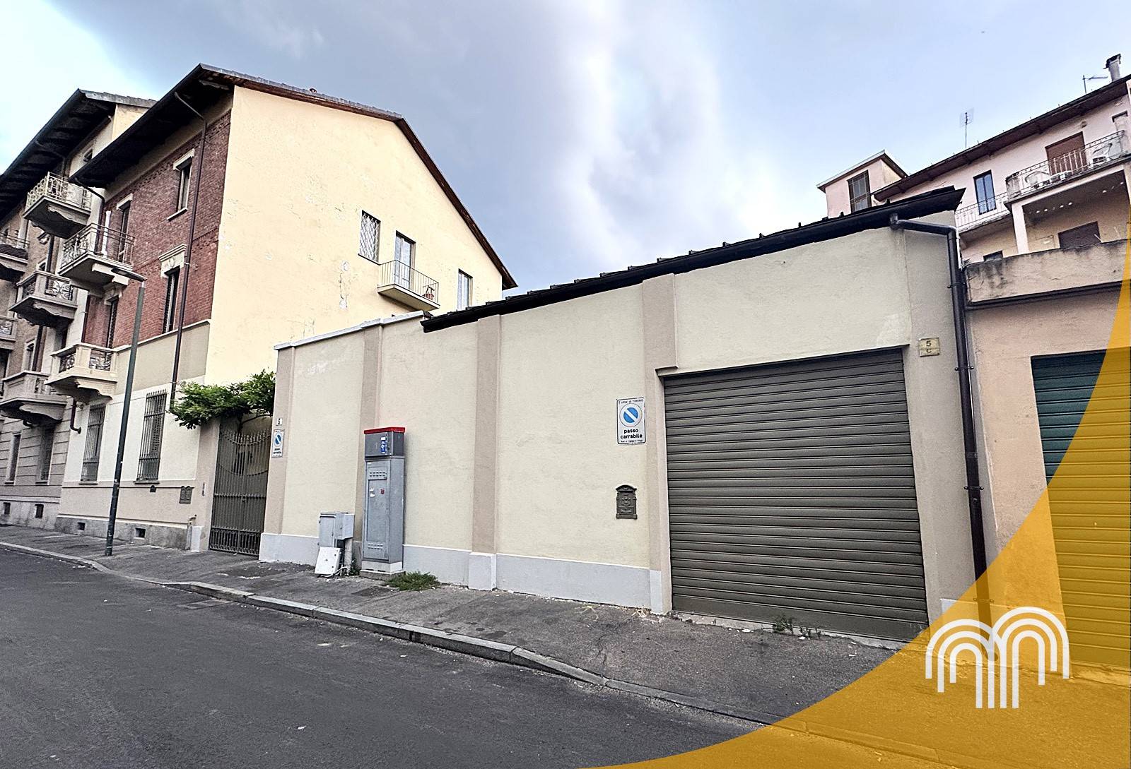 Locale commerciale in affitto a Torino, Cenisia