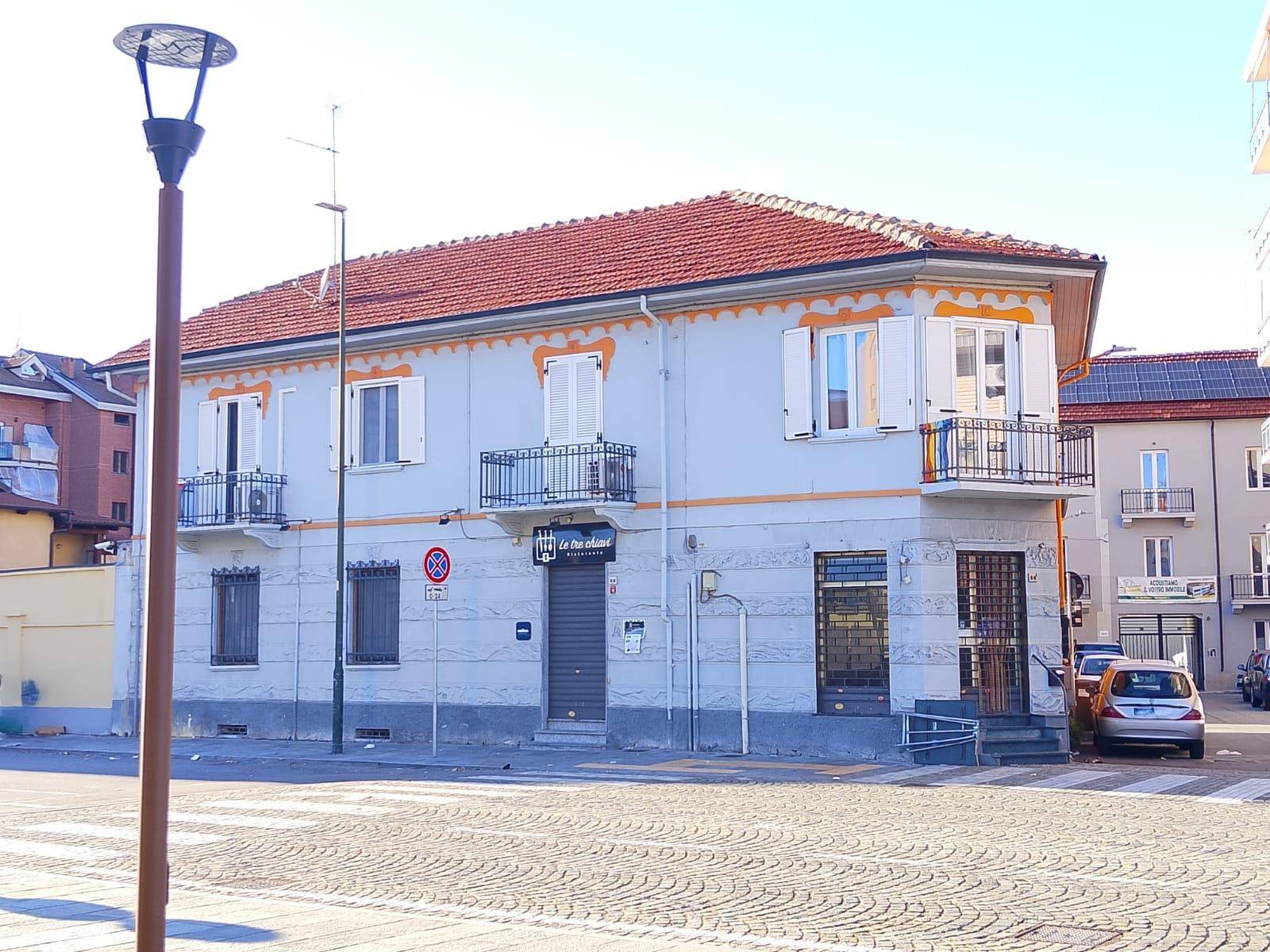 Locale commerciale in vendita a Nichelino