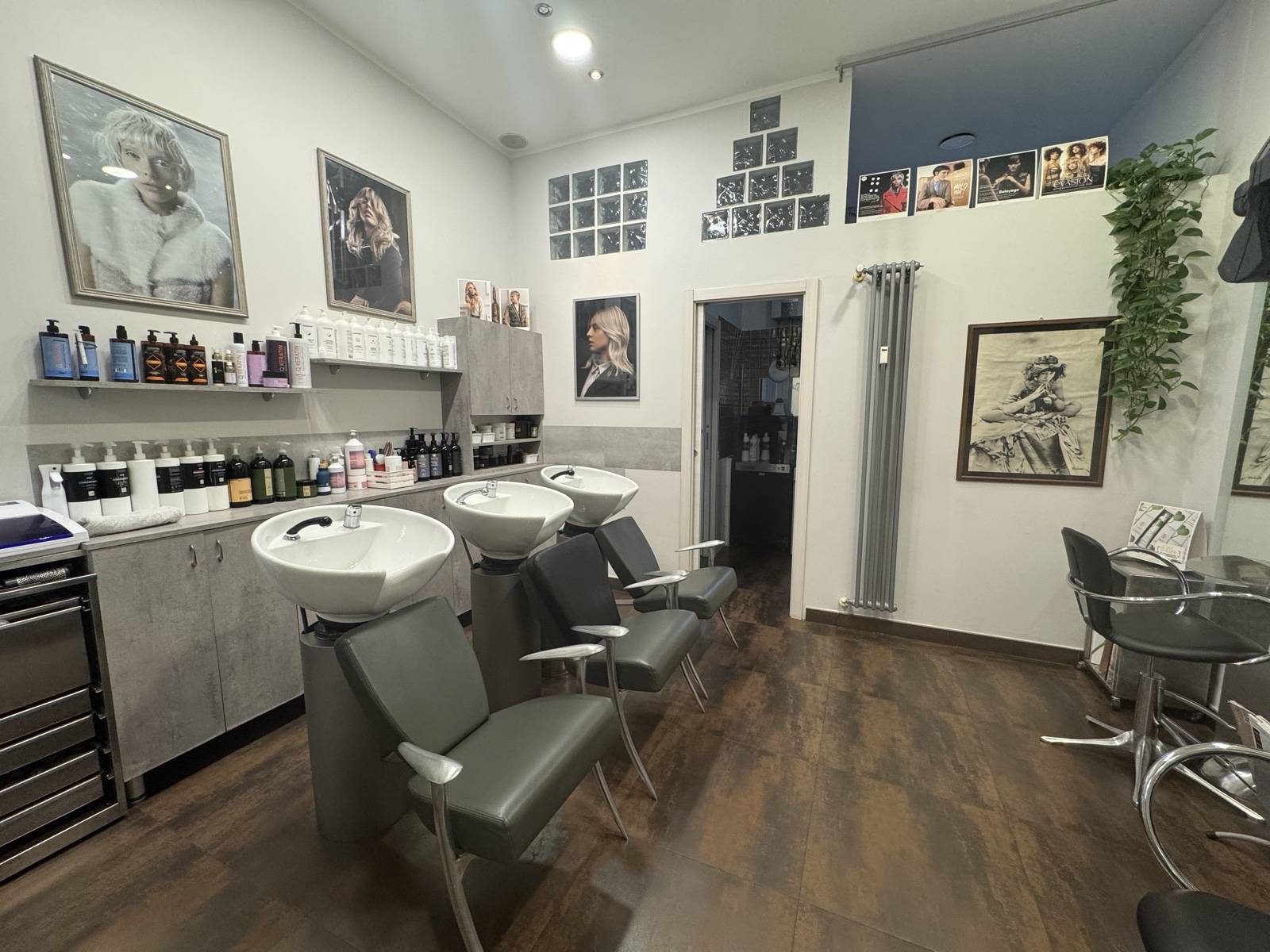 Locale commerciale in vendita a Torino, Centro