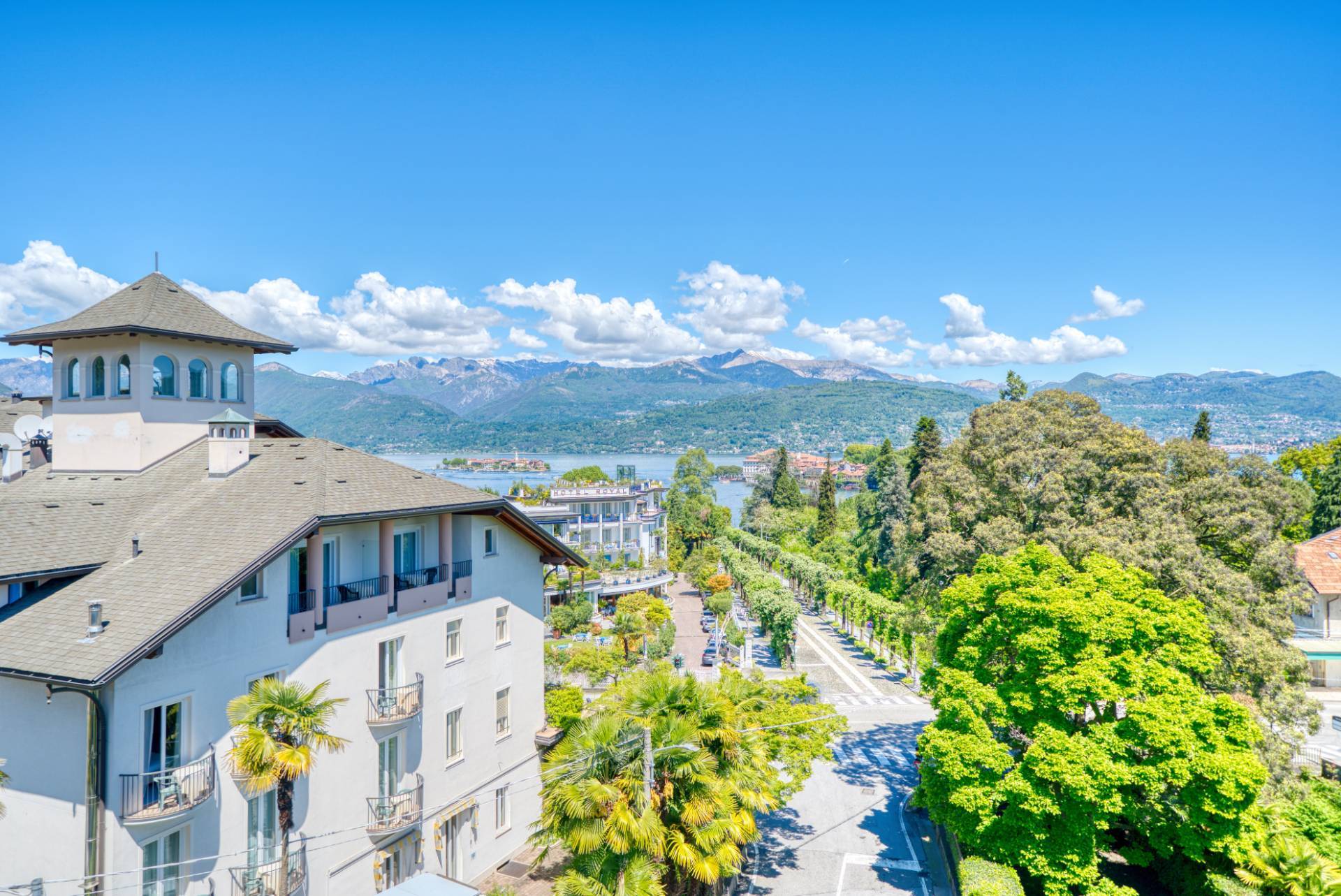 Villa in vendita a Verbania