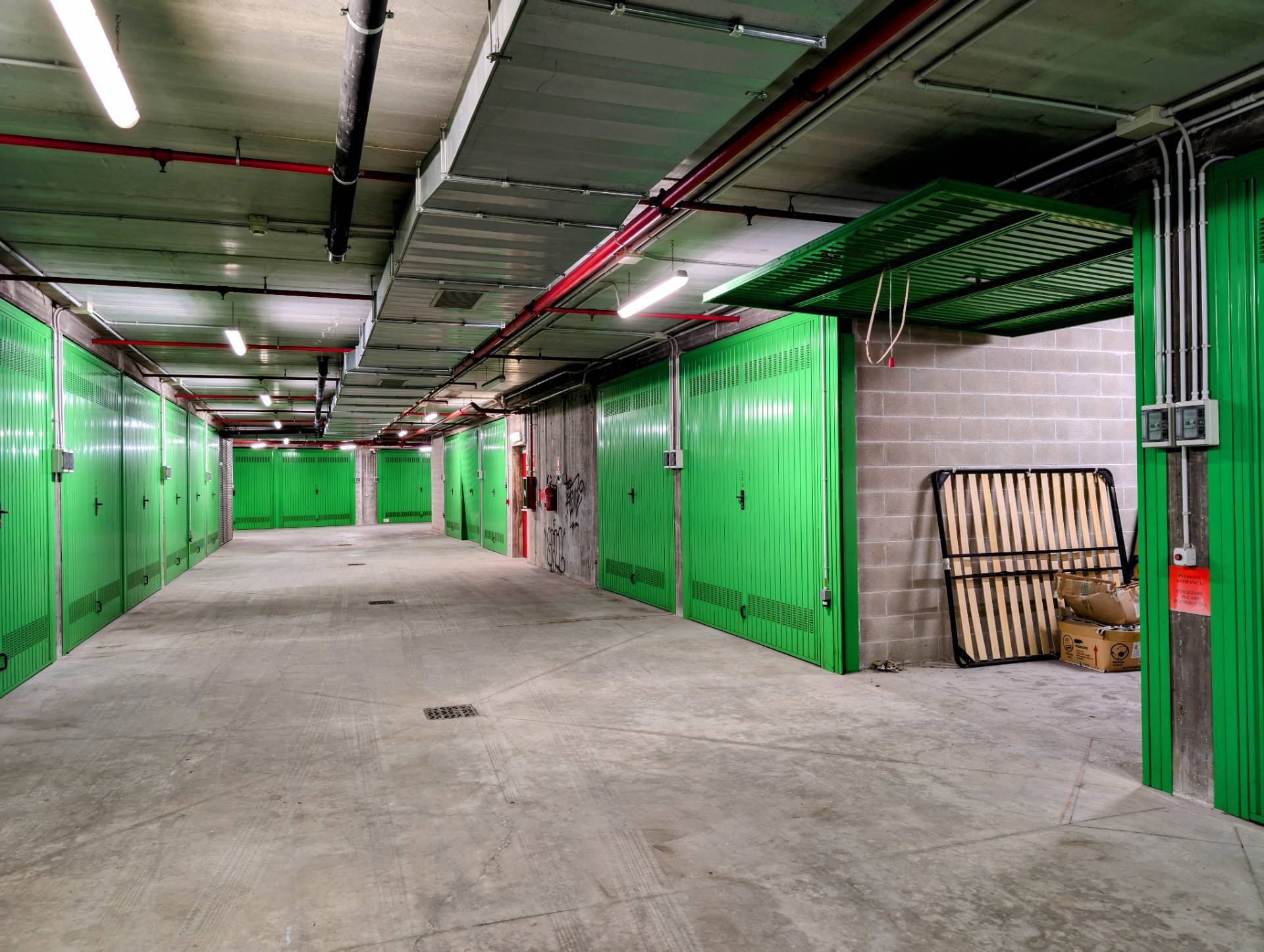 Box o garage in vendita a Torino, San Paolo