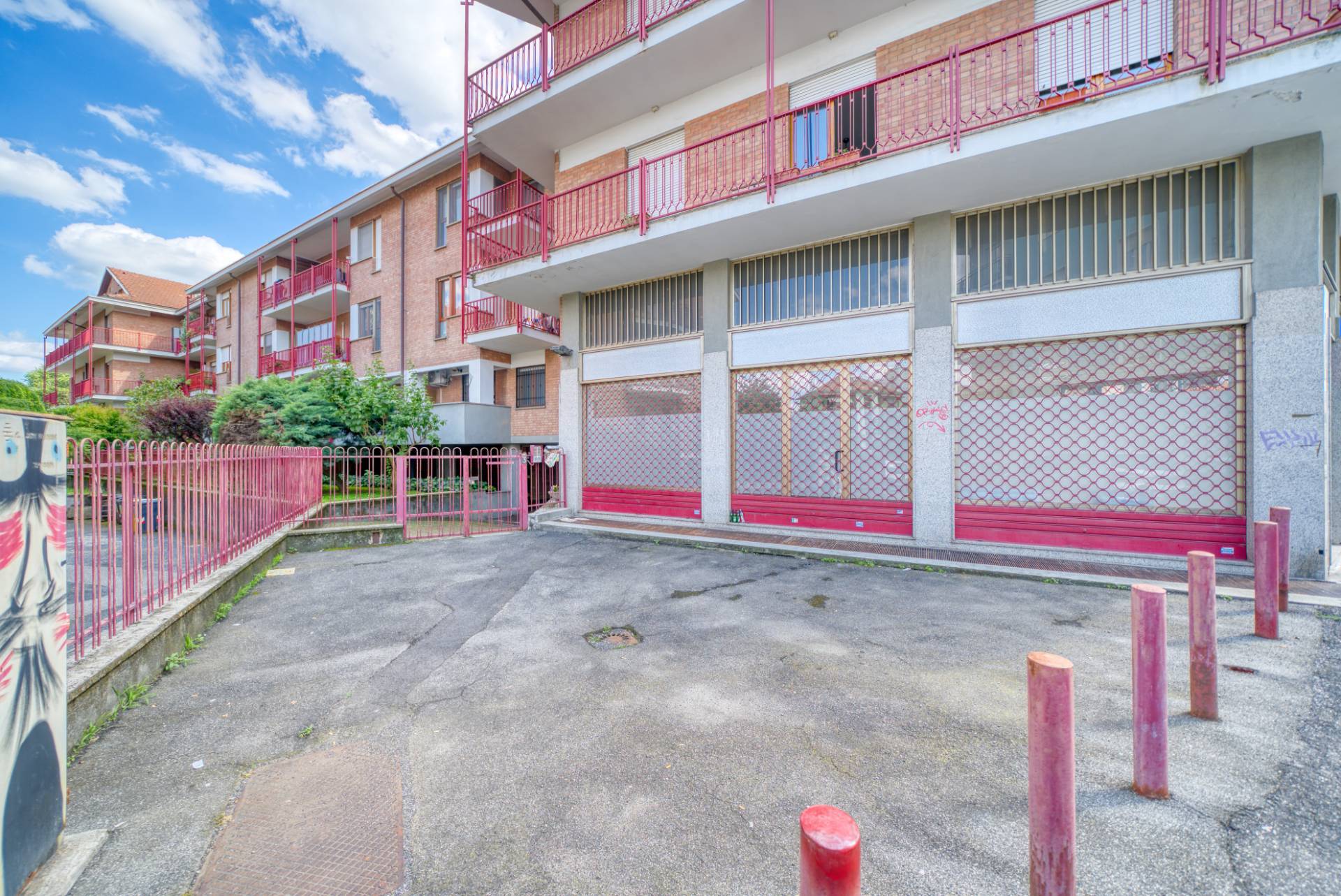 Locale commerciale in affitto a Settimo Torinese