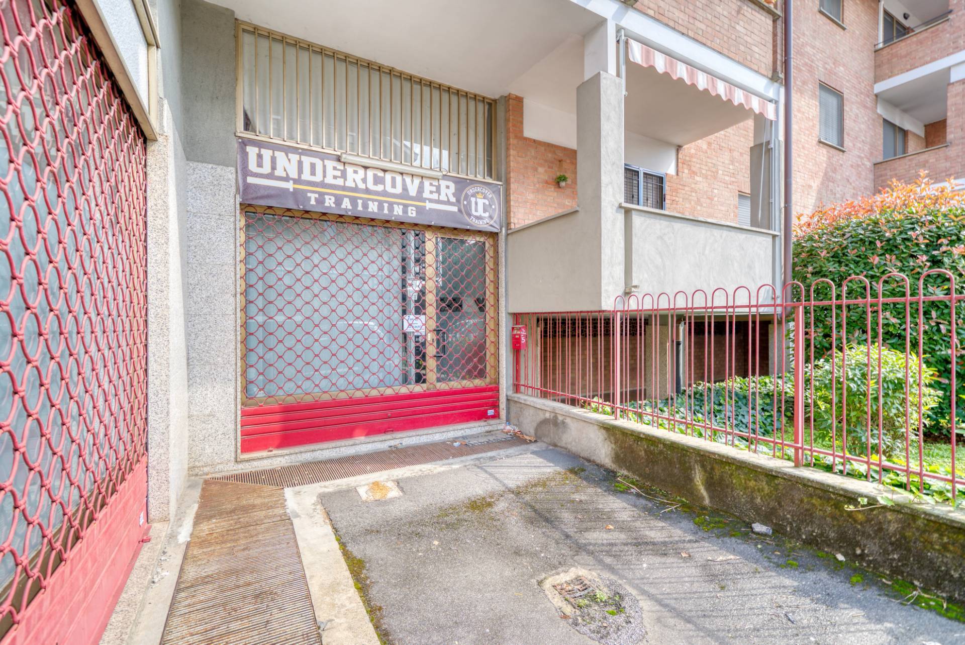 Locale commerciale in affitto a Settimo Torinese