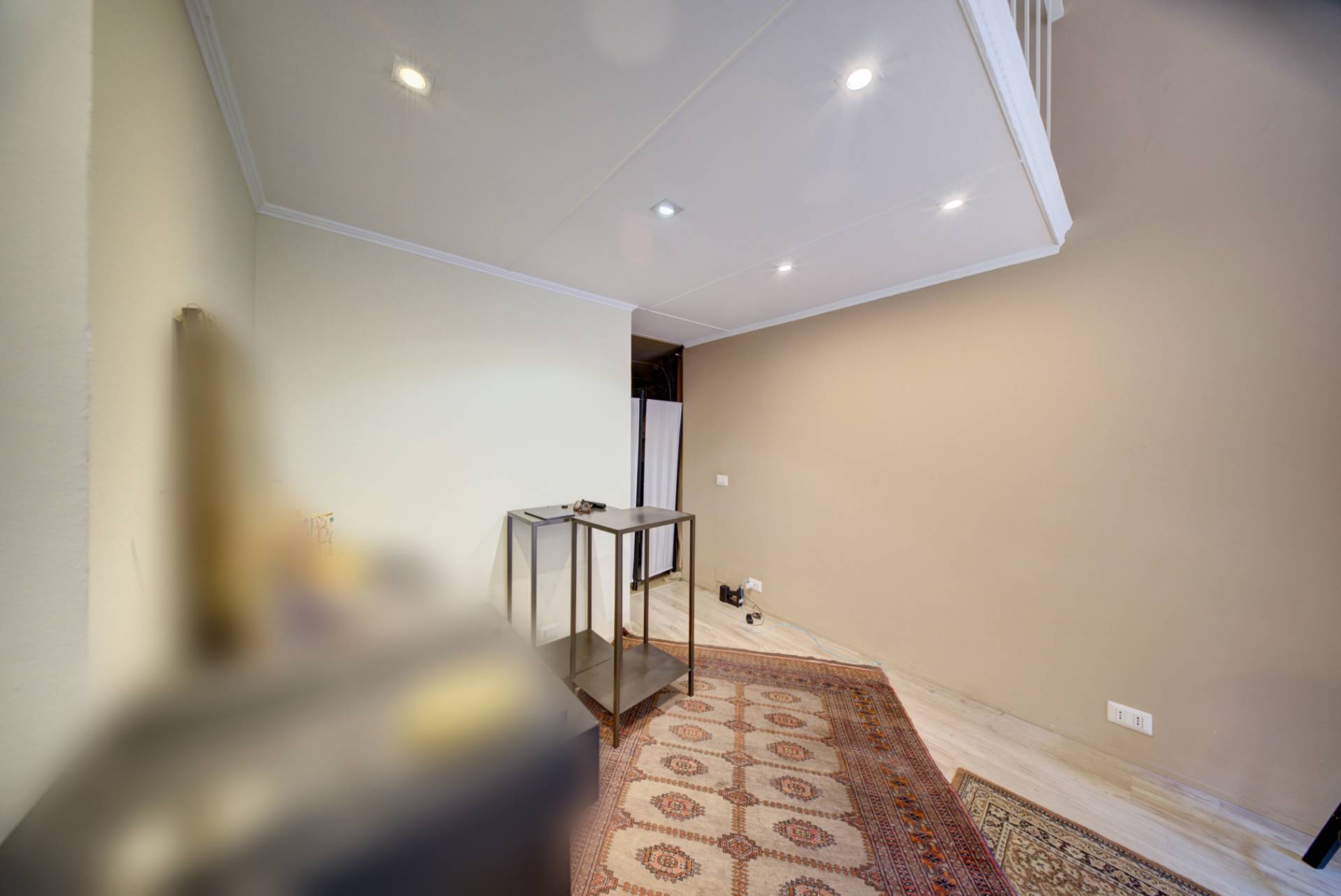 Locale commerciale in affitto a Torino, Cit Turin