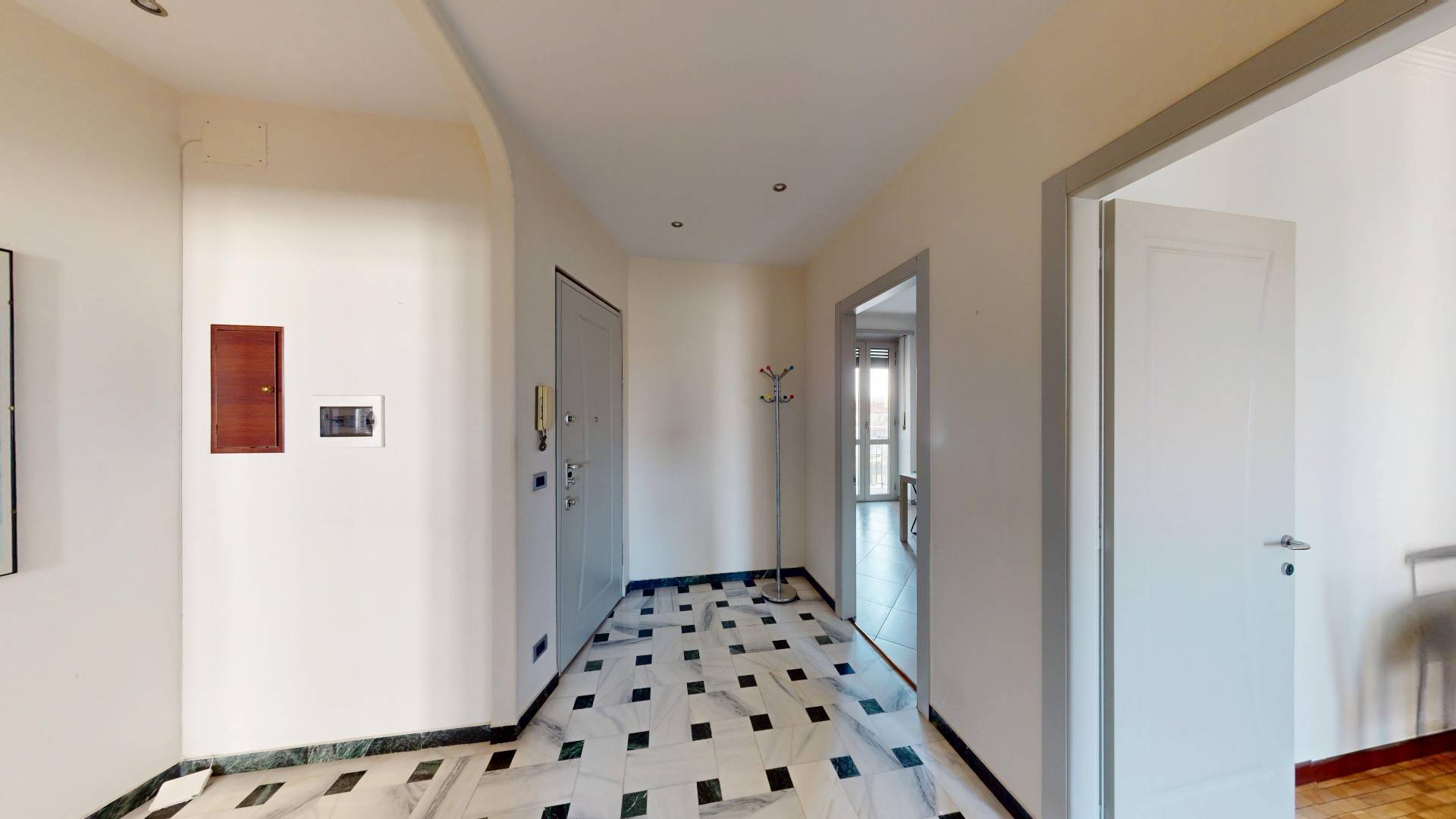 Appartamento in vendita a Torino, Cit Turin