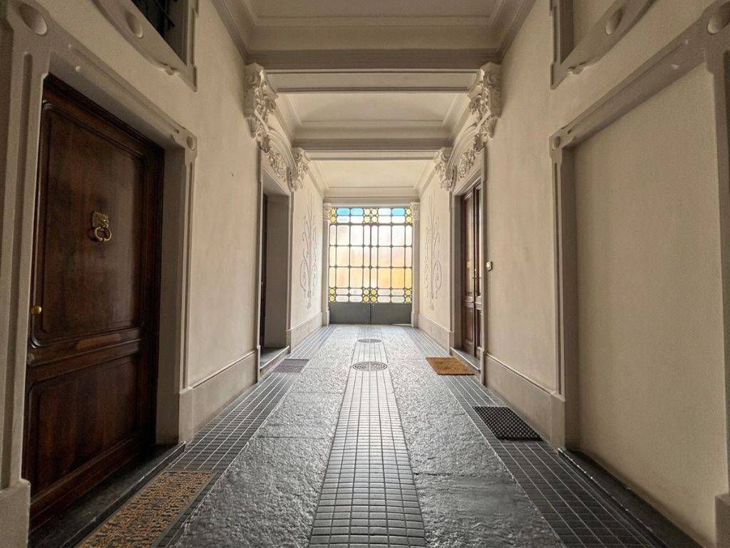 Appartamento in vendita a Torino, Cit Turin