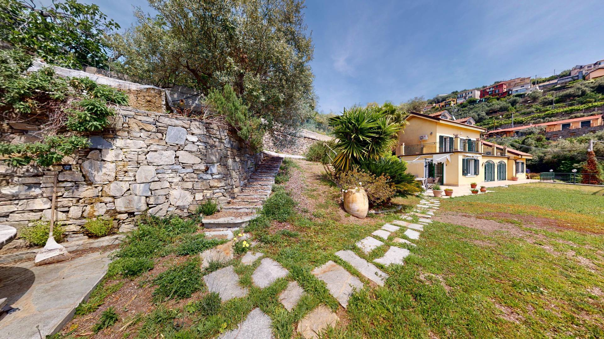 Villa in vendita a Alassio