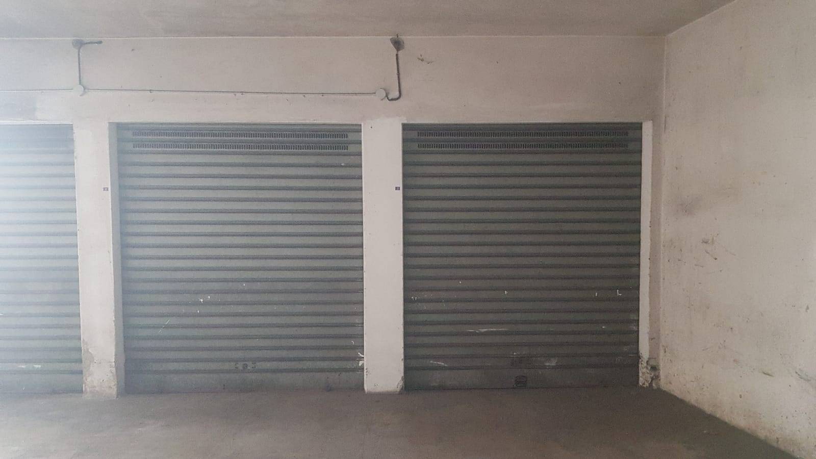 Box o garage in vendita a Torino, Cenisia