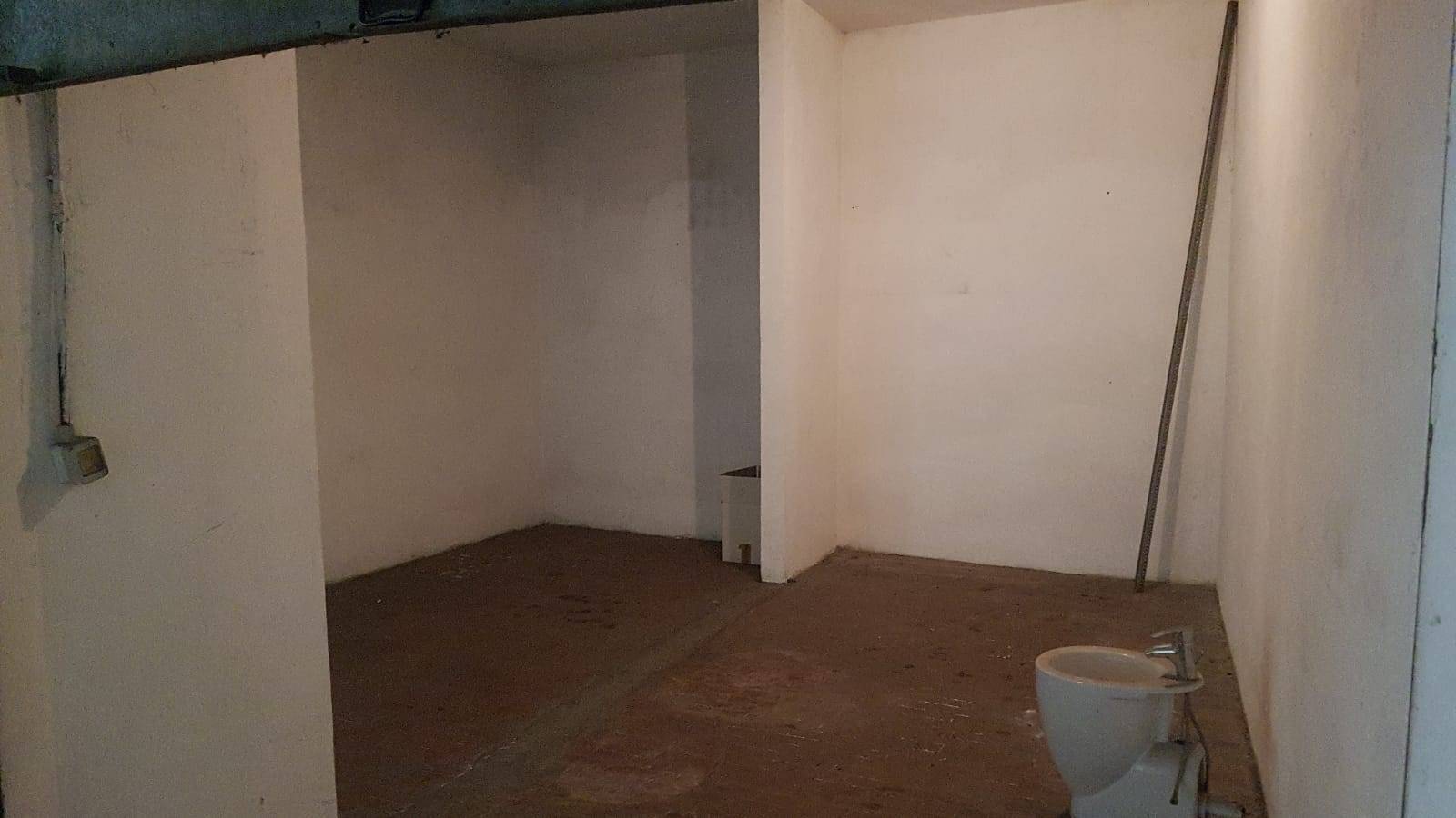 Box o garage in vendita a Torino, Cenisia
