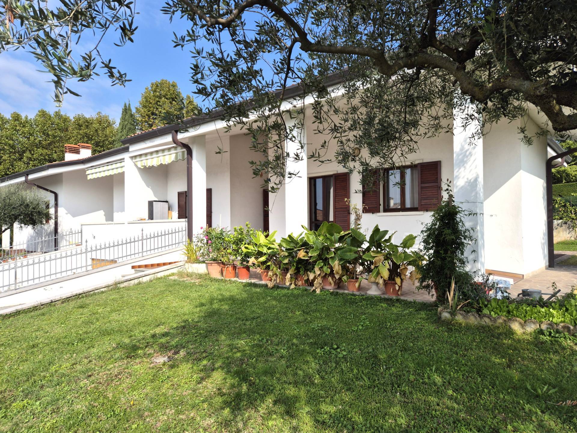 Villetta bifamiliare in vendita a Sona