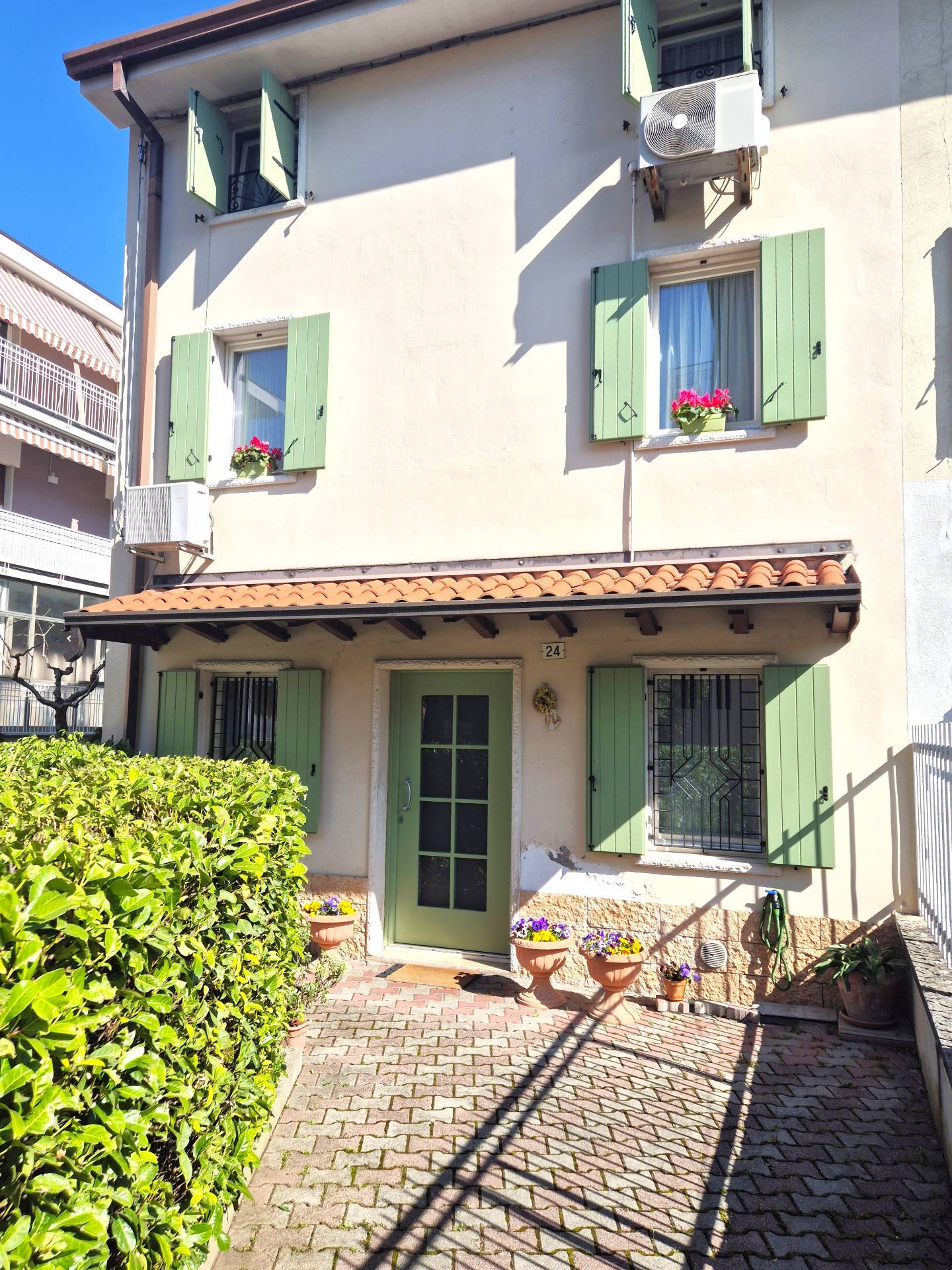 Villette a schiera in vendita a Verona, S. Lucia