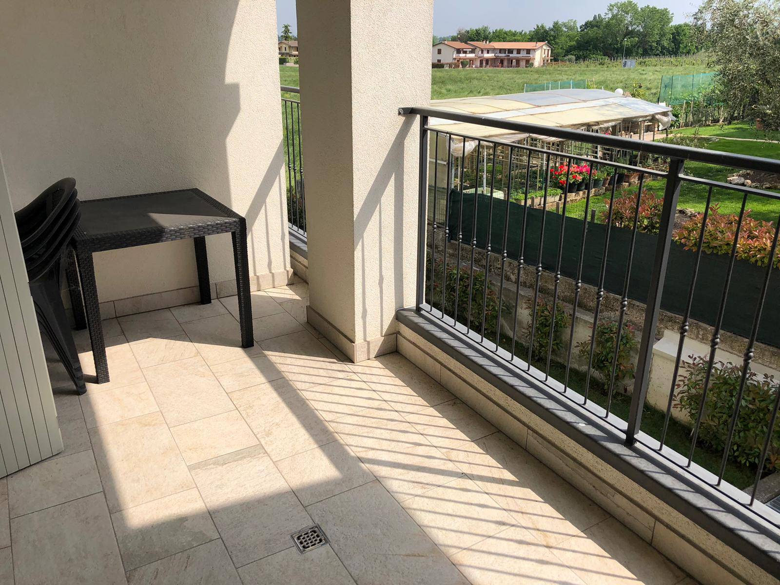 Appartamento in affitto a Sirmione