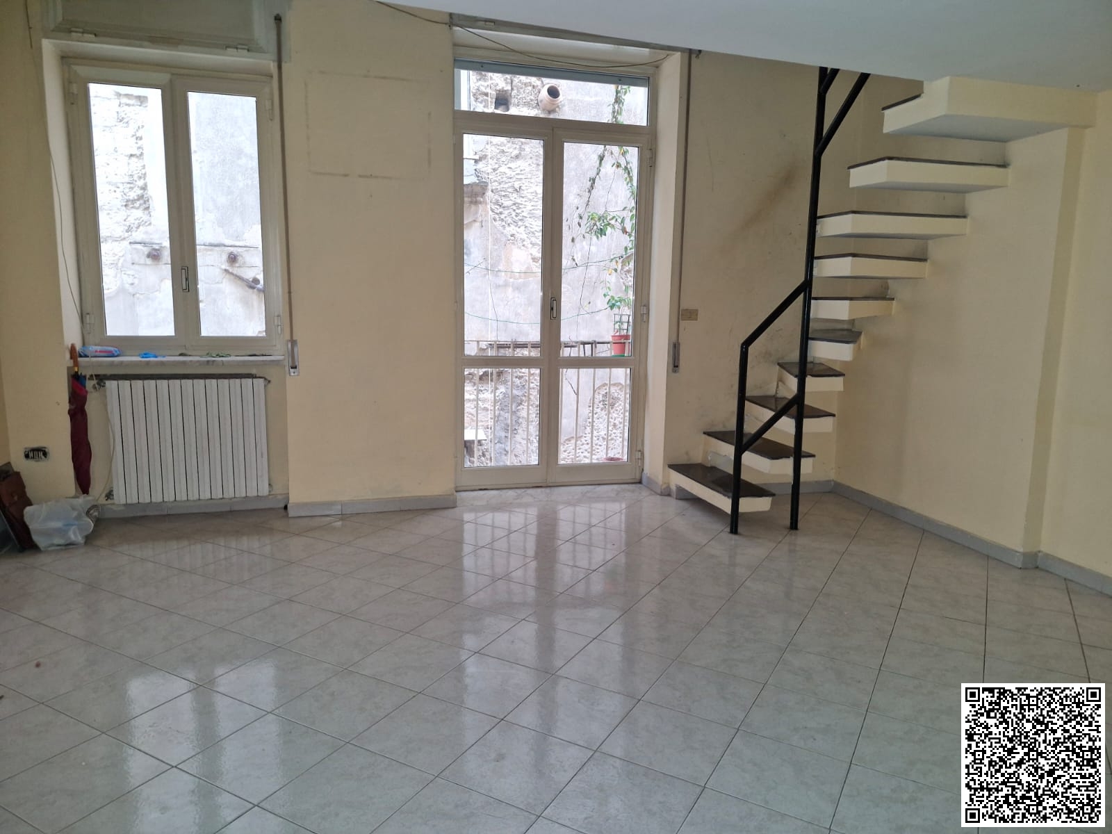 Appartamento in vendita a Napoli