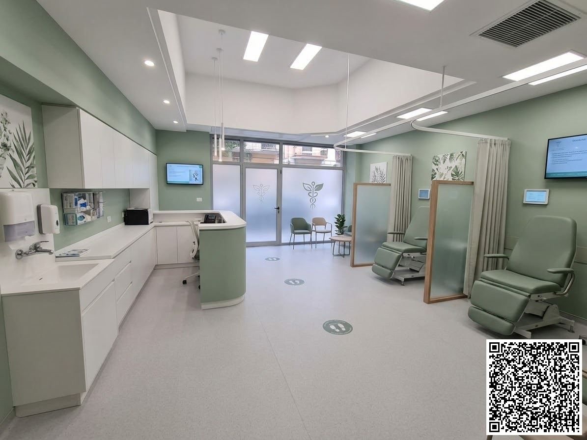 Locale commerciale in vendita a Casoria