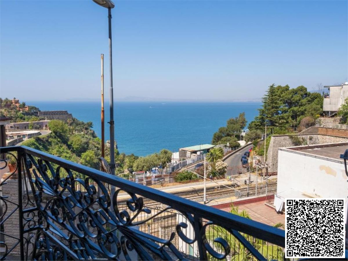 Bilocale vista mare a Vico Equense