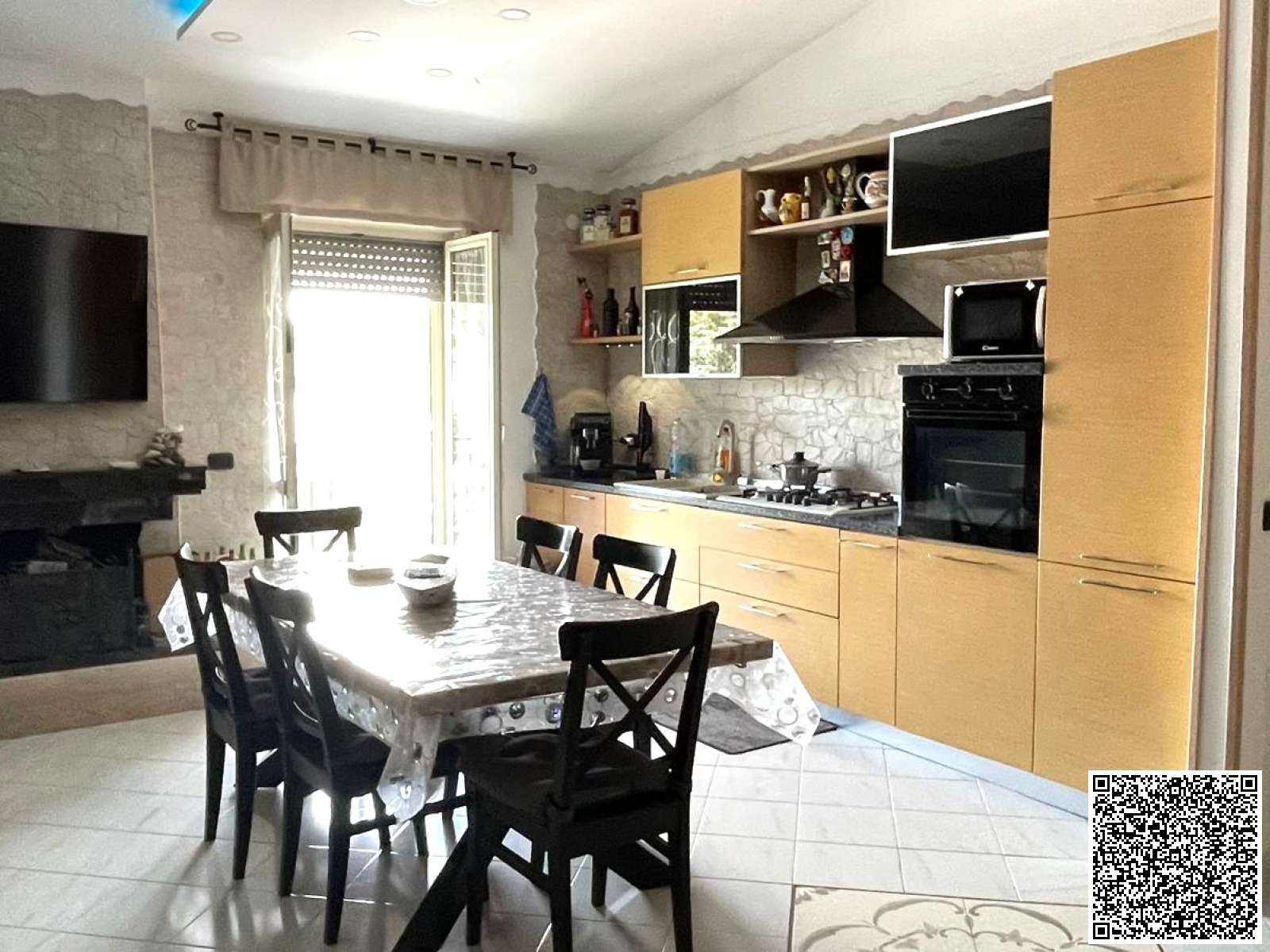 Quadrilocale in vendita a Melito di Napoli