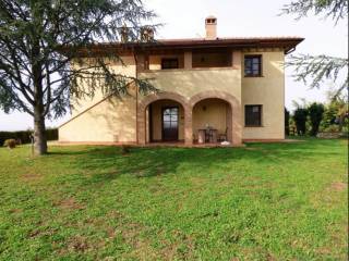 Rustico in vendita a Palaia