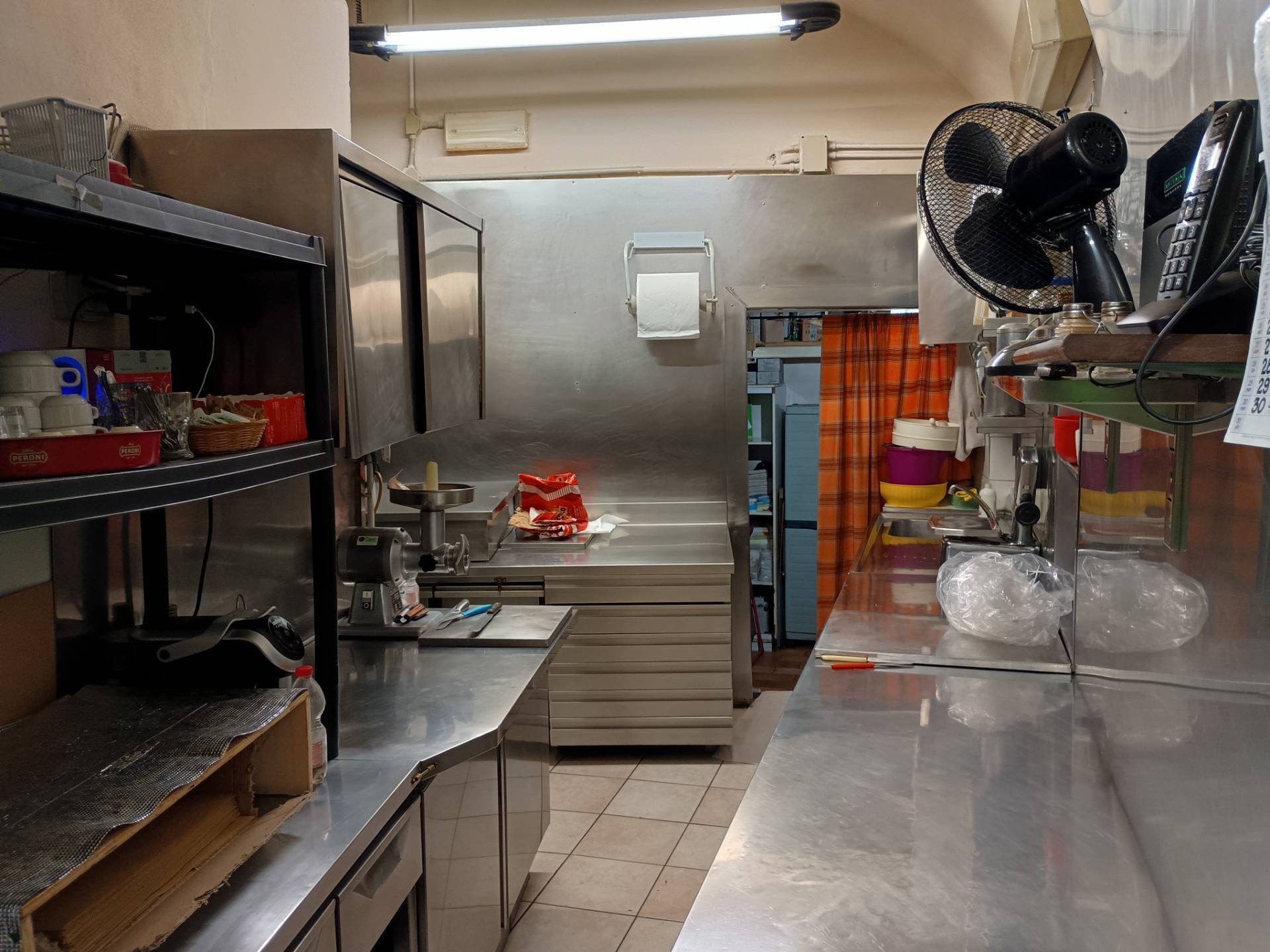 Attivit commerciale in vendita a Volterra