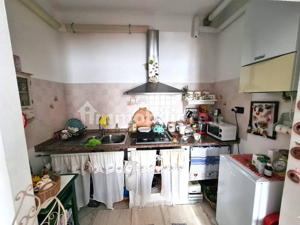 Appartamento in vendita a Castellina Marittima