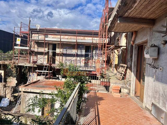 Semi/Indipendente in vendita a Riposto