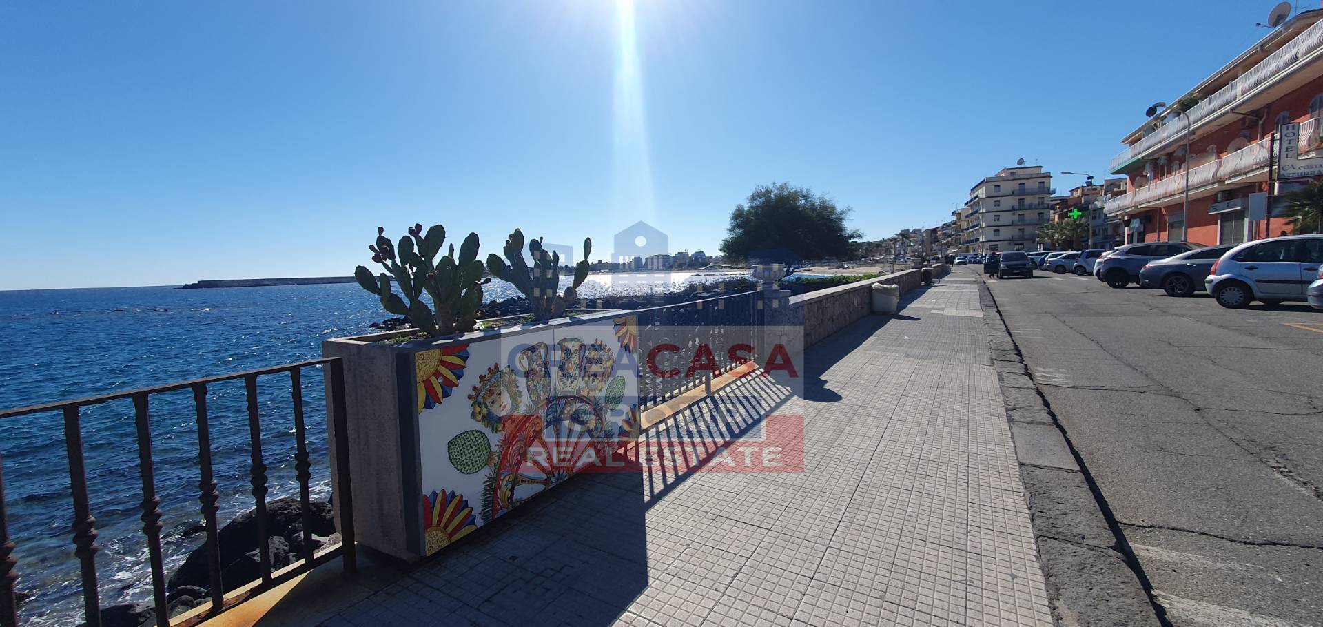 Appartamento in vendita a Giardini-Naxos